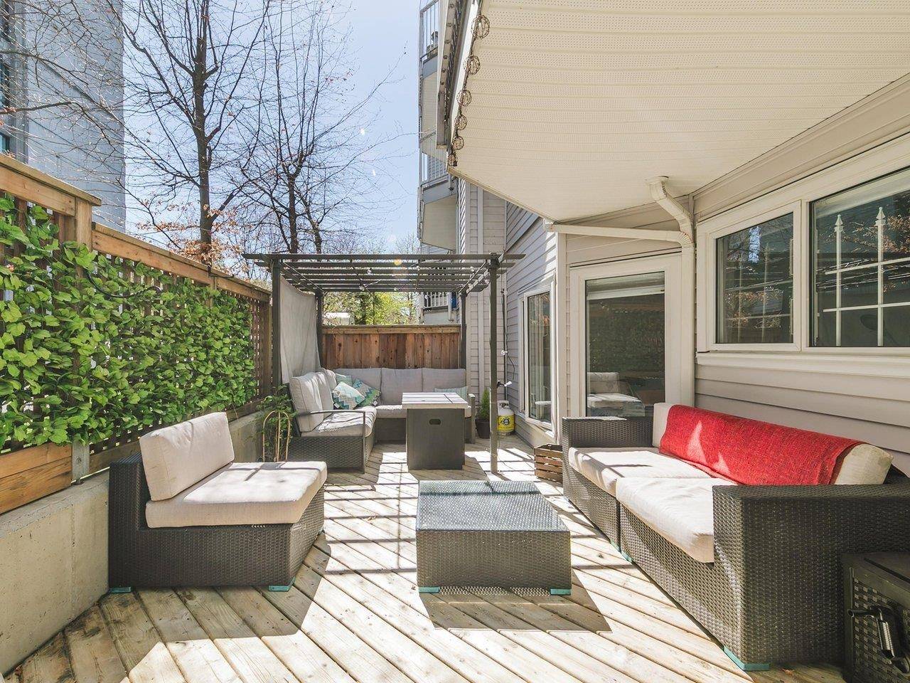 Vancouver, BC V6E 1J3,1147 Nelson ST #105