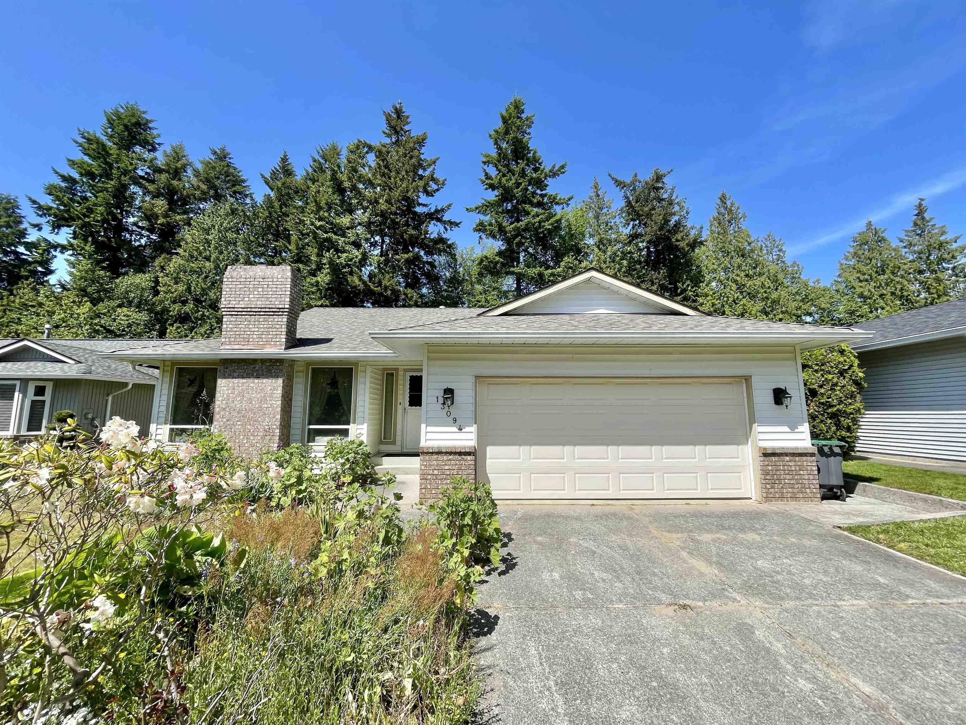 Surrey, BC V4A 7Y1,13094 Summerhill CRES