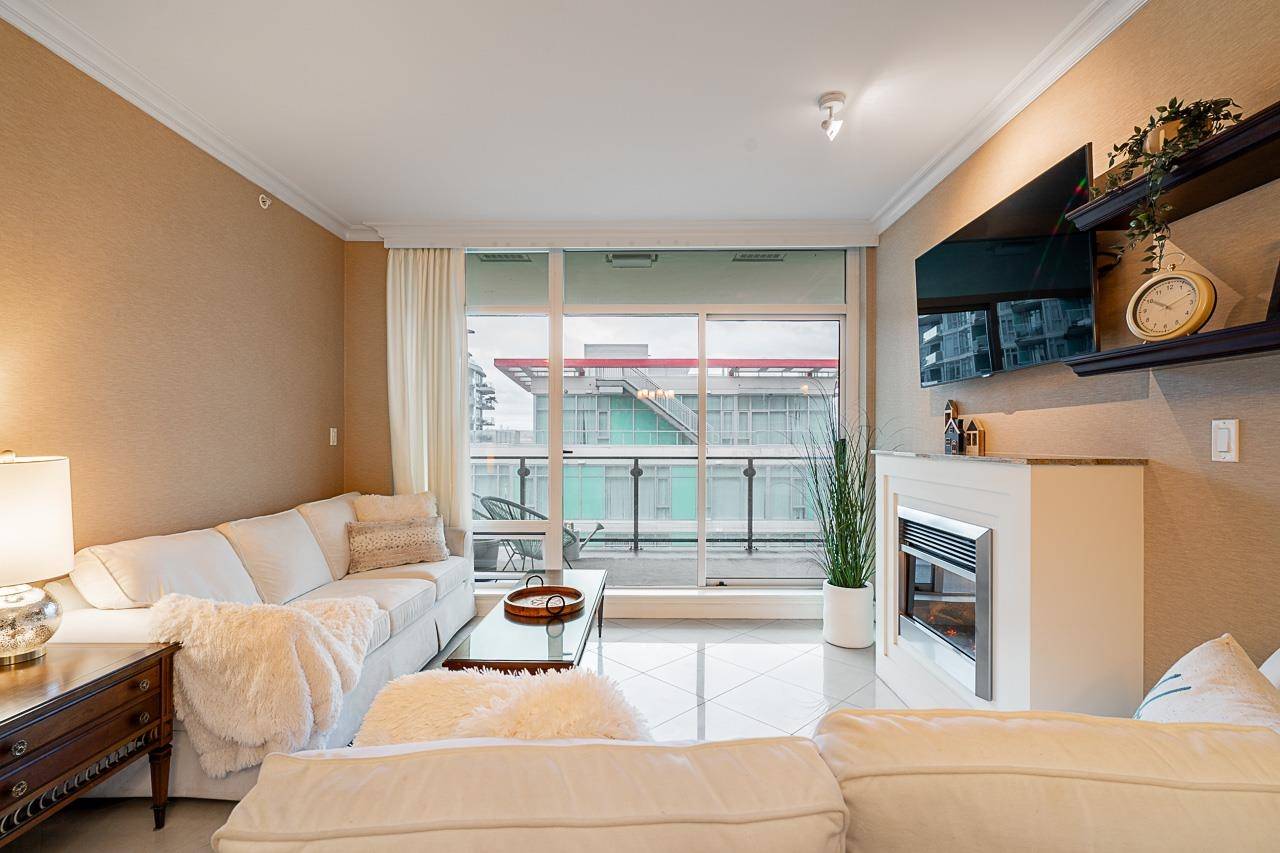 North Vancouver, BC V7L 0B5,172 Victory Ship WAY #905