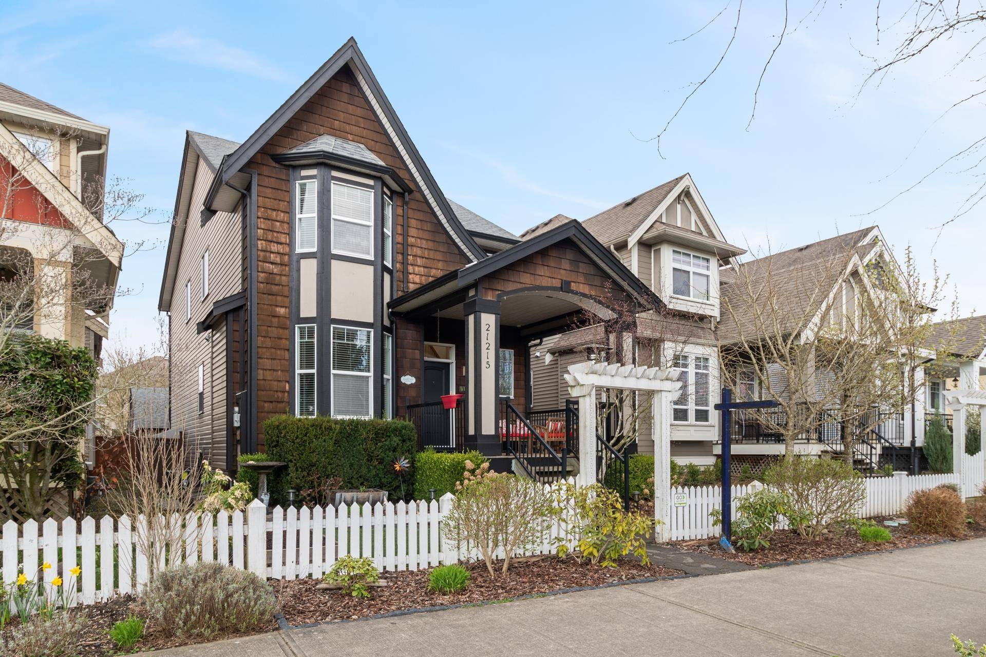 Langley, BC V2Y 0C2,21215 83 AVE
