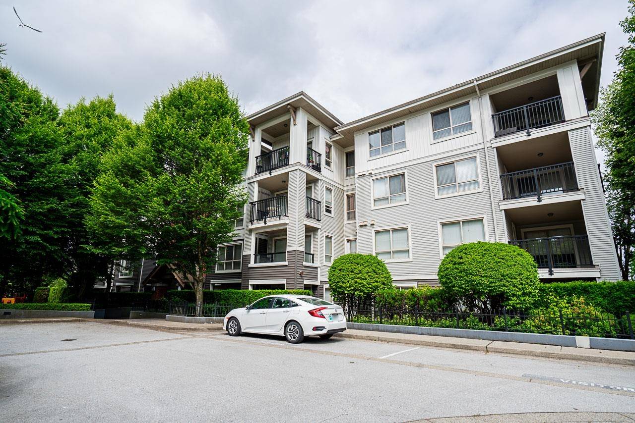 Langley, BC V1M 0B4,8929 202 ST #D307