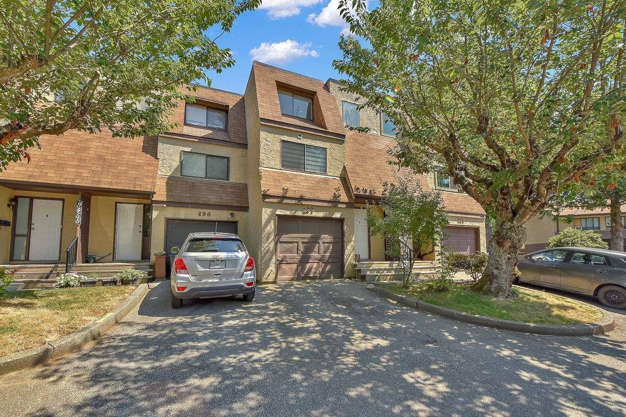 Surrey, BC V3V 1S6,9458 Prince Charles BLVD #237