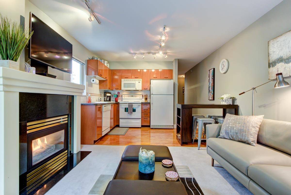Vancouver, BC V6J 1R6,1818 W 6th AVE #204