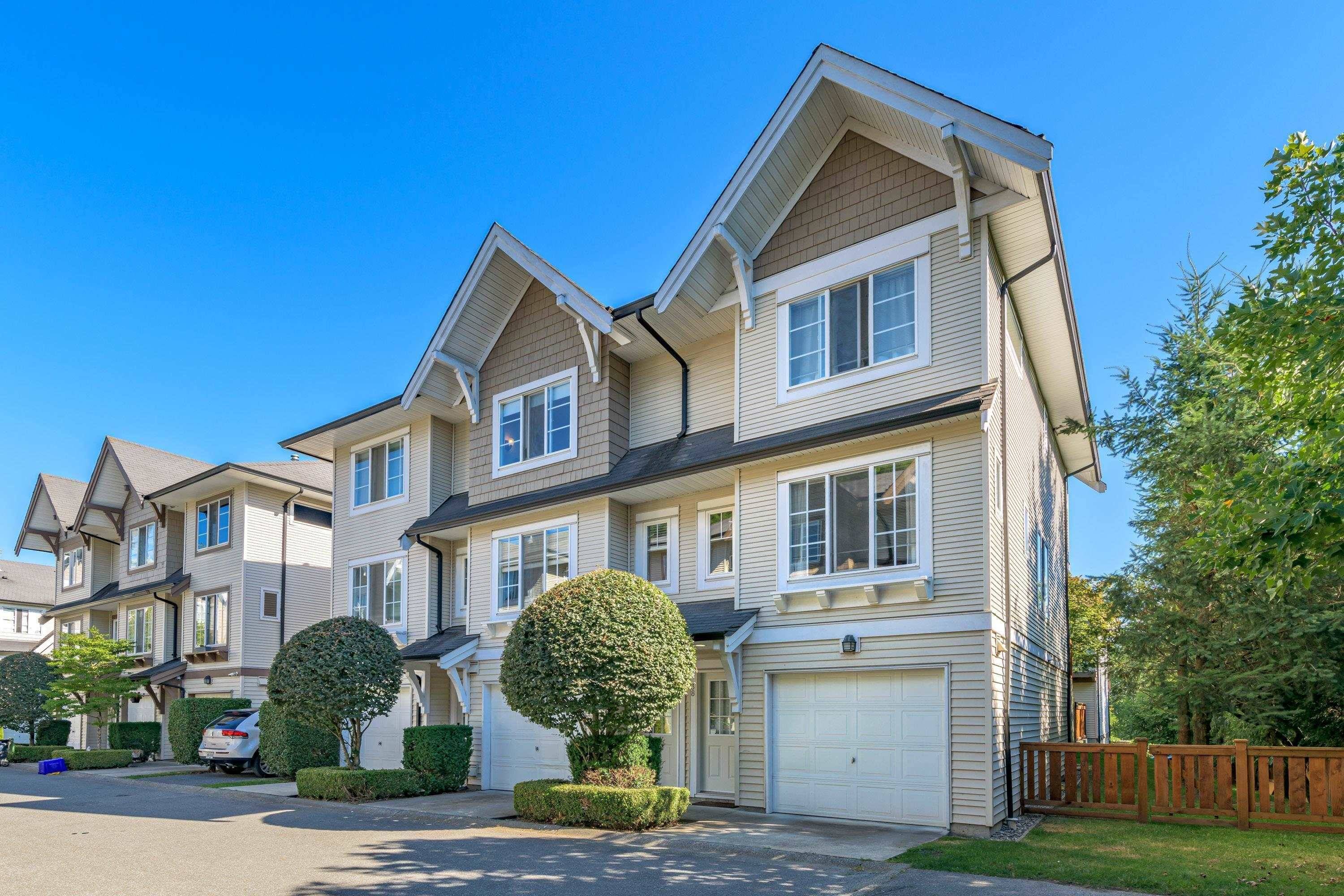 Langley, BC V2Y 2Y7,20540 66 AVE #39
