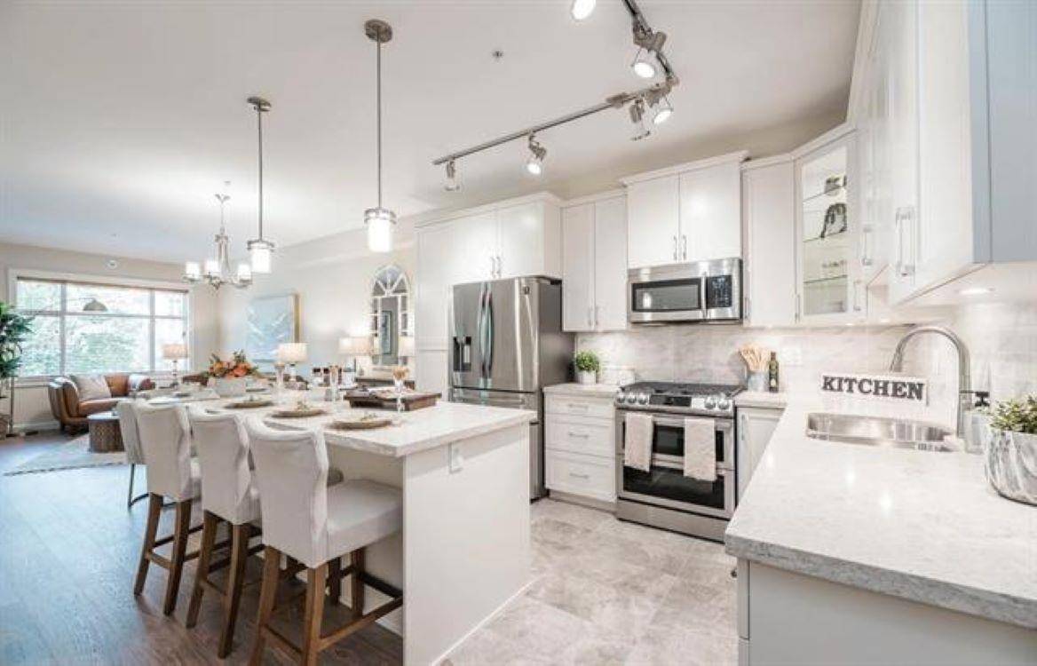Langley, BC V2Y 0K5,20932 83 AVE #205