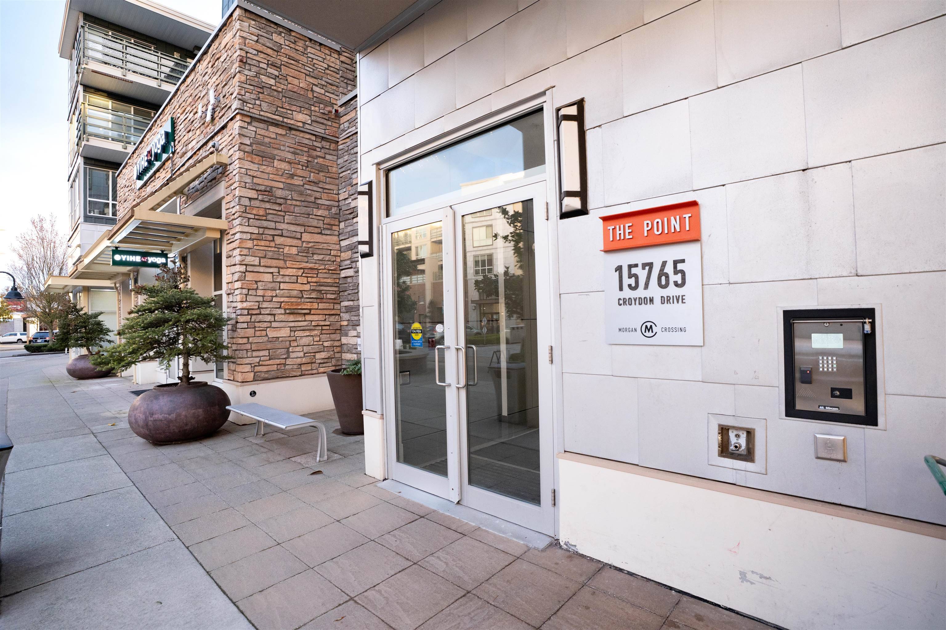 Surrey, BC V3Z 2L6,15765 Croydon DR #205