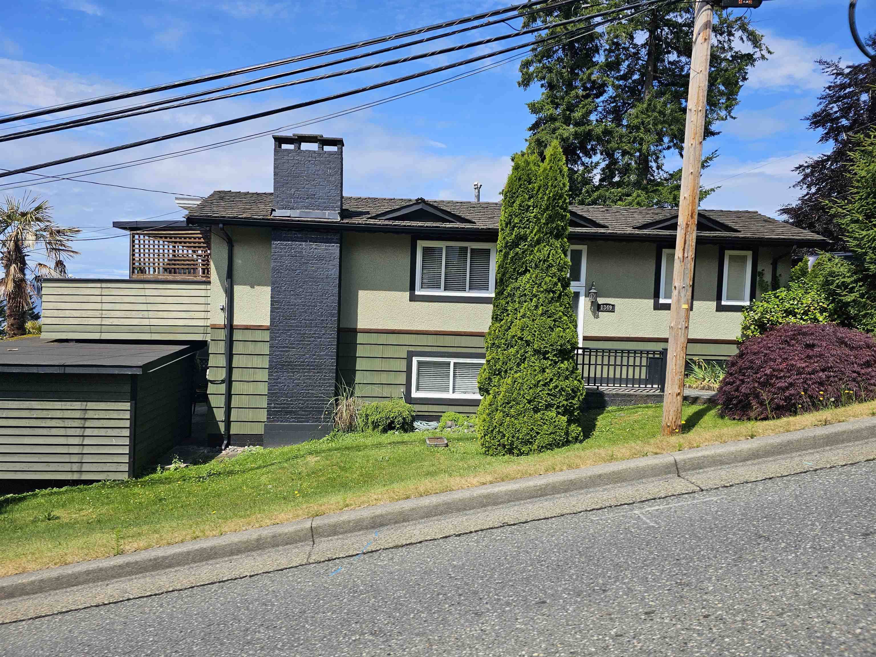White Rock, BC V4B 3R1,1349 Oxford ST
