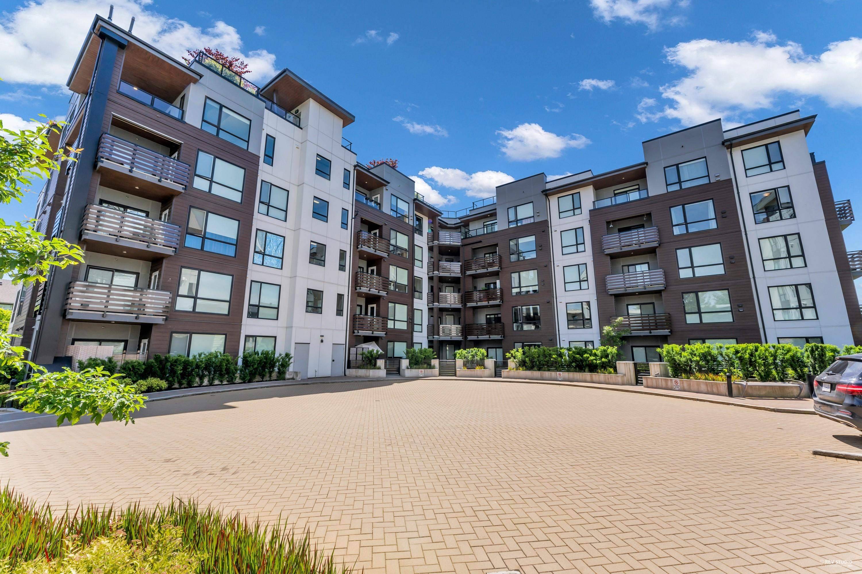 Maple Ridge, BC V2X 9A7,11703 Fraser ST #107