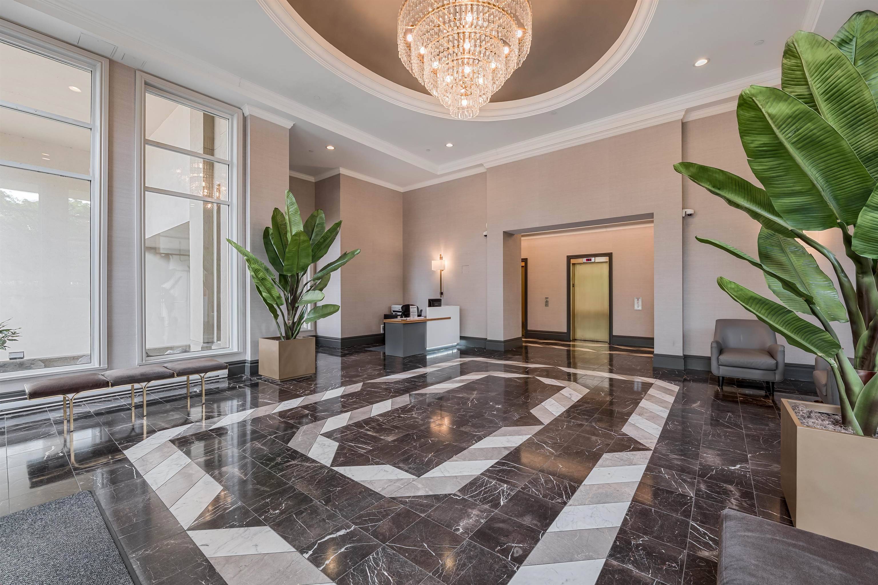 Burnaby, BC V5H 4L8,6240 Mckay AVE #402