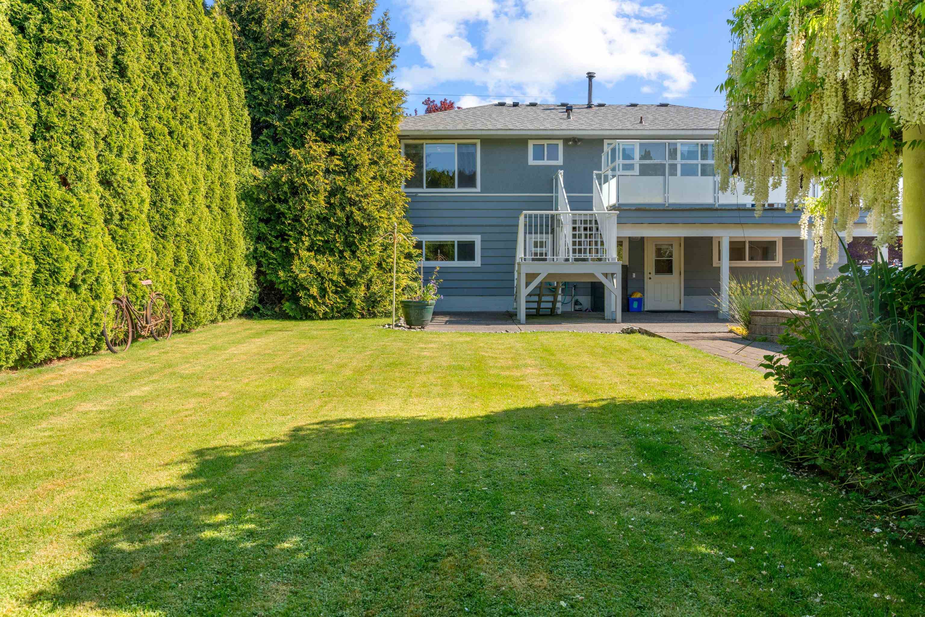 Richmond, BC V7E 1A4,3611 Barmond AVE