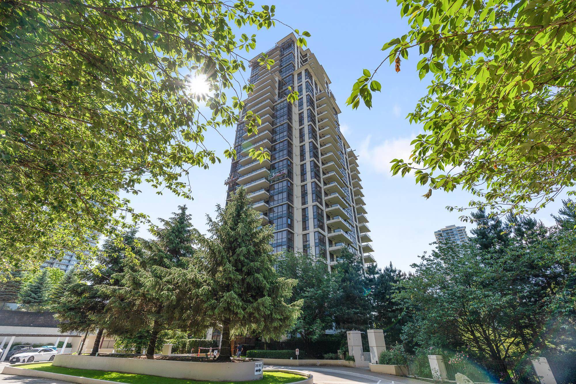 Burnaby, BC V5C 6T6,2138 Madison AVE #1203