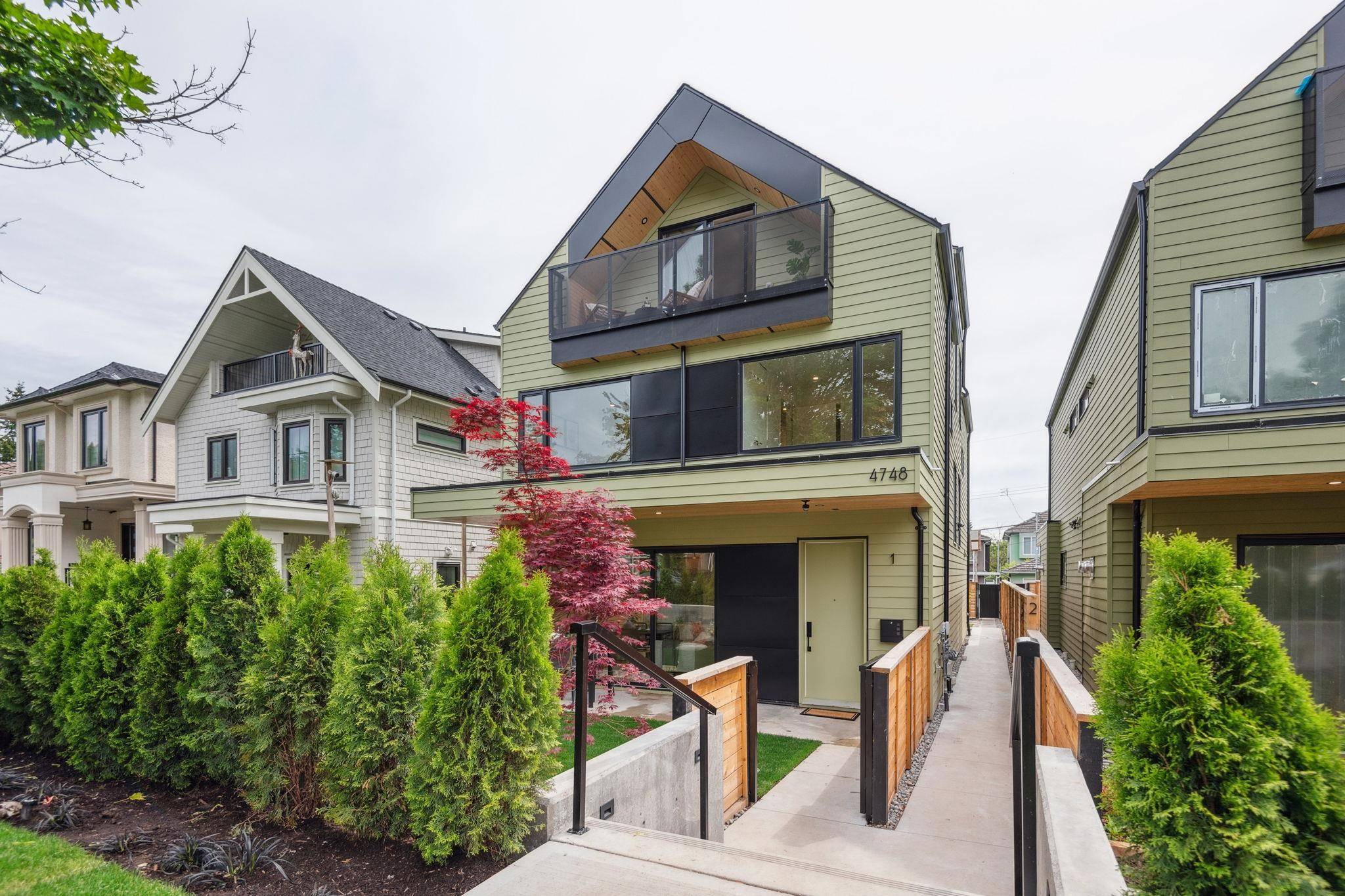 Vancouver, BC V5N 3X8,4748 Argyle ST #1