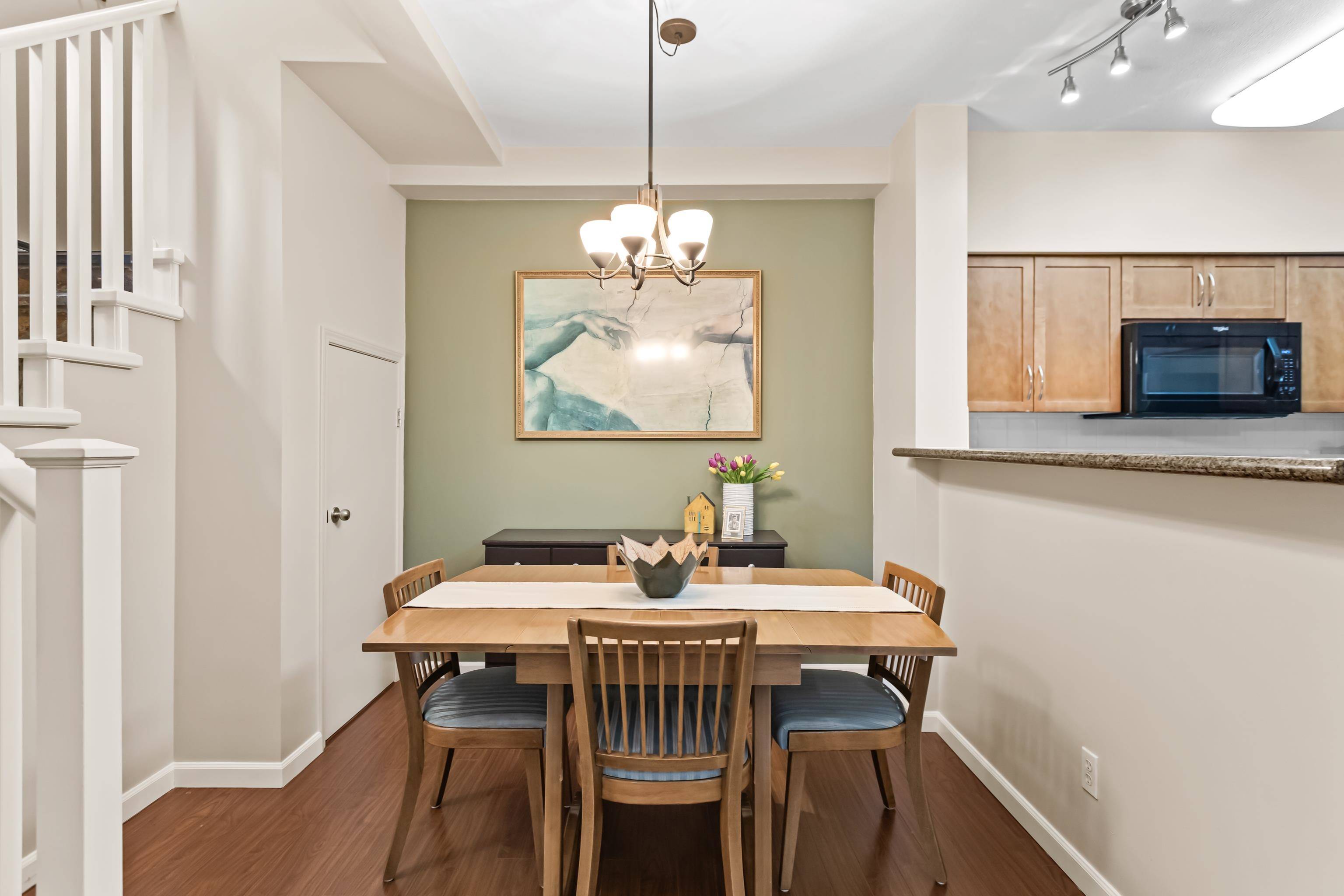Port Moody, BC V3H 5G7,15 Forest Park WAY #68