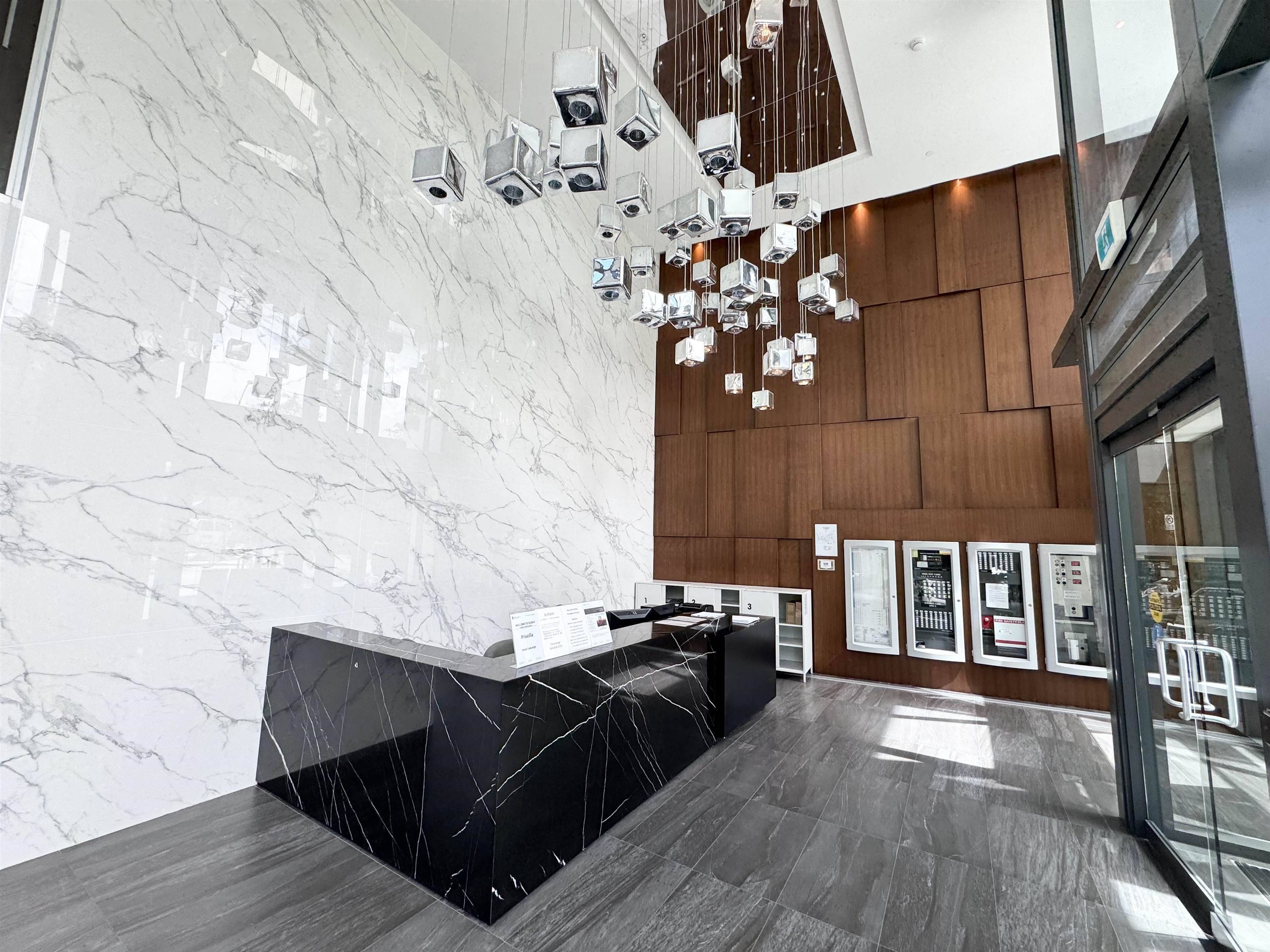 Burnaby, BC V5H 0J9,4711 Hazel ST #2001