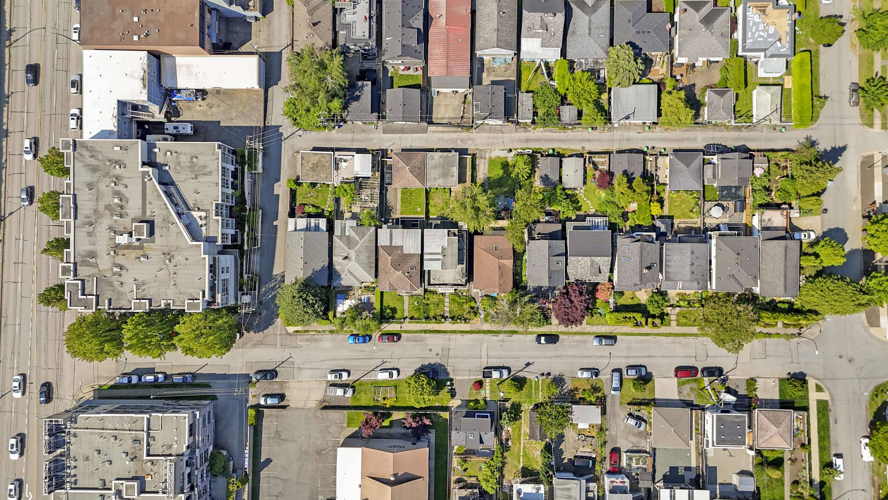 Vancouver, BC V5V 2Y9,743 Durward AVE