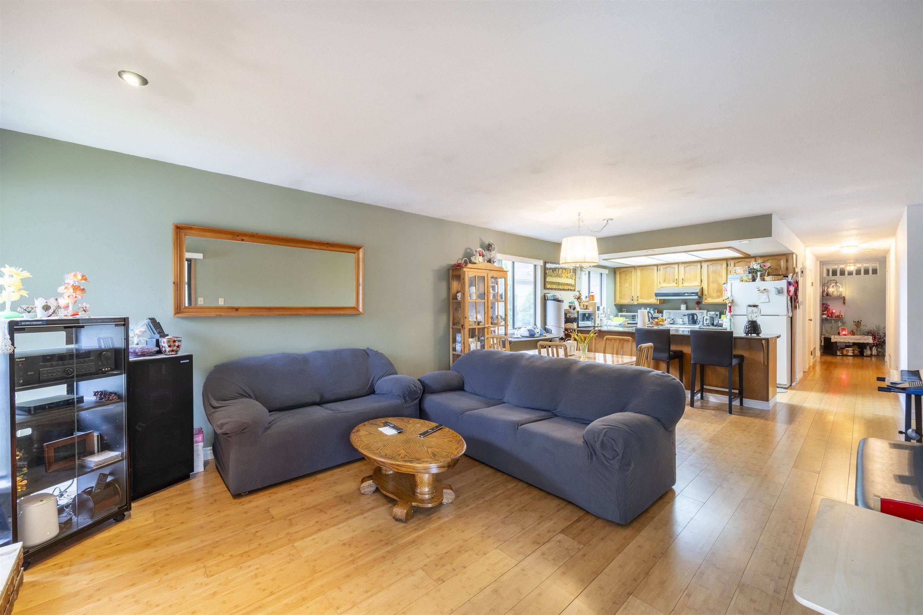 Richmond, BC V6X 2N7,2480 Mclennan AVE