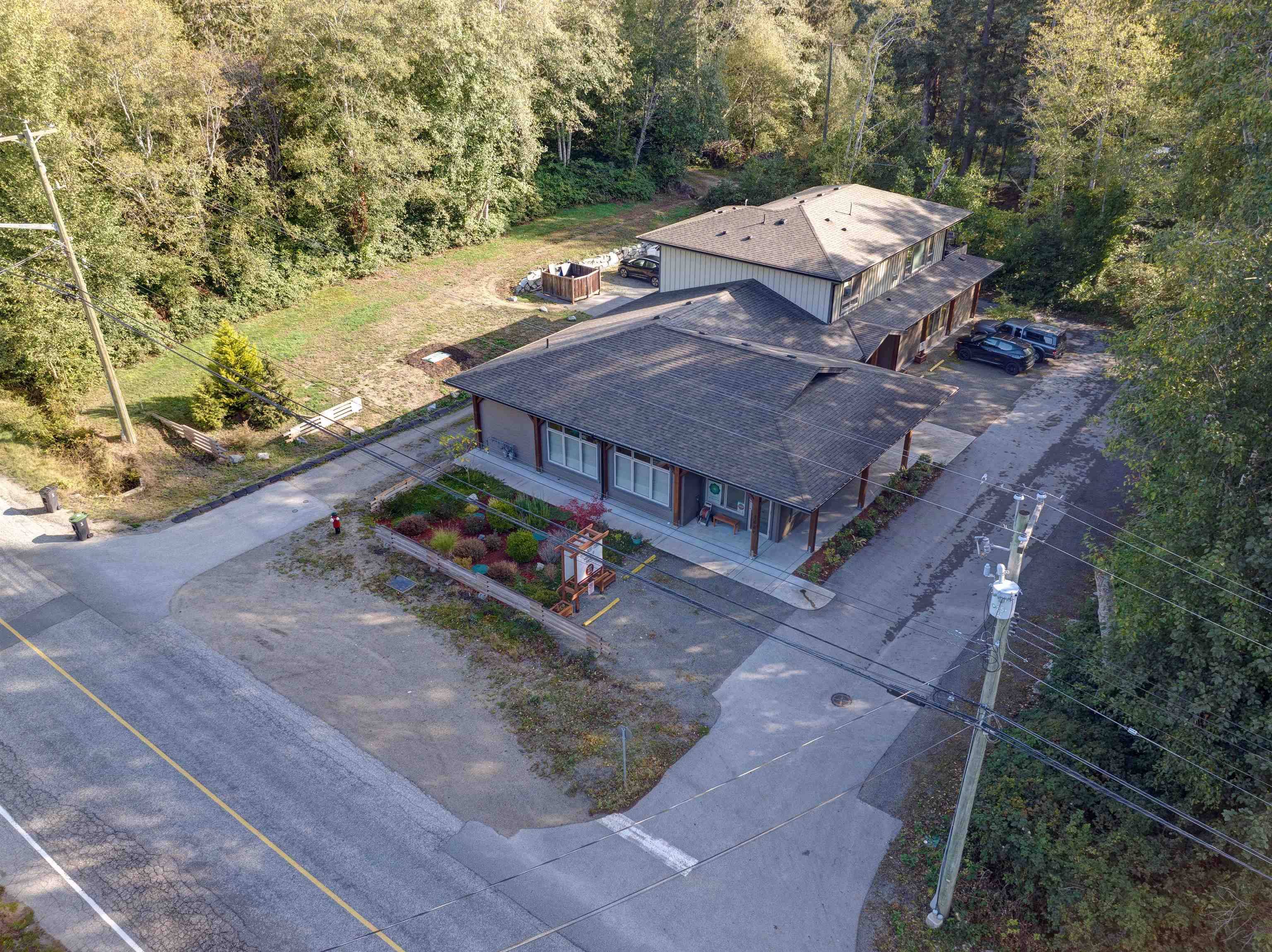 Sechelt, BC V7Z 0B1,1680 Field RD