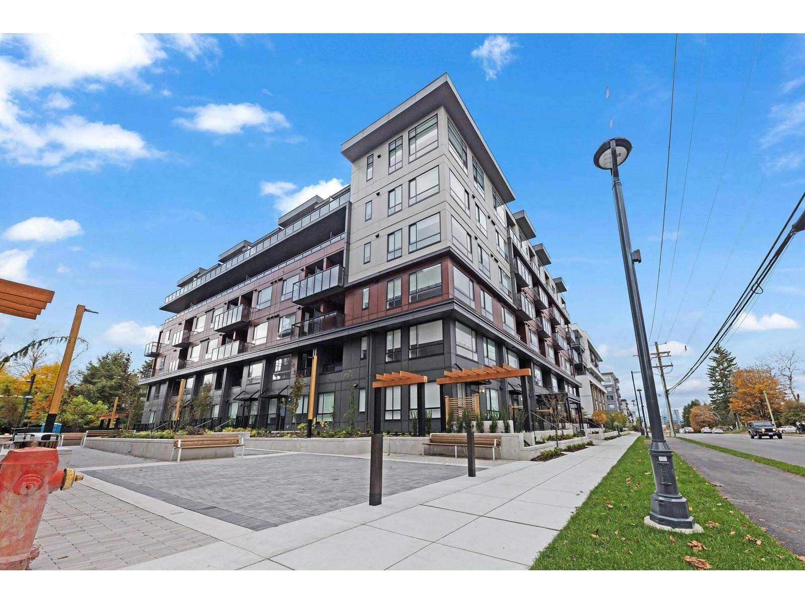 Surrey, BC V3T 2K8,13838 108 AVE #W302