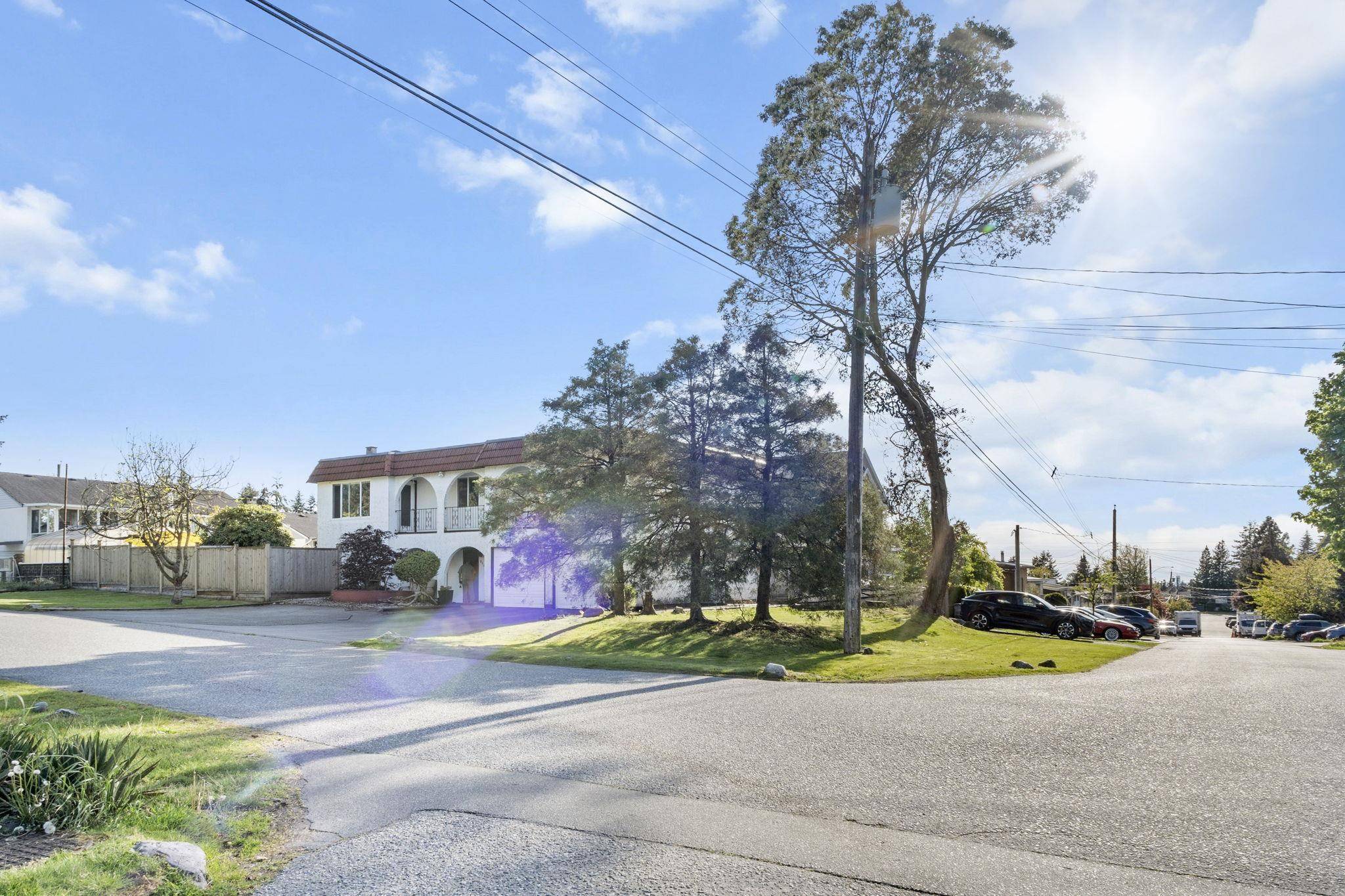 Delta, BC V4C 5L9,8645 114a ST