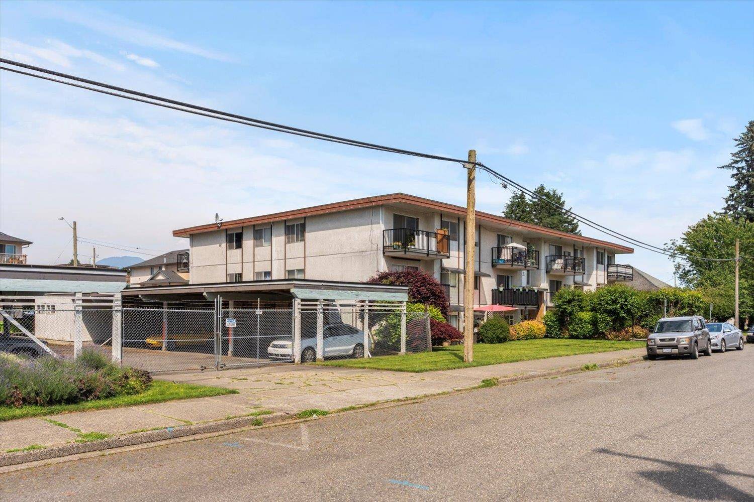 Chilliwack, BC V2P 1Z9,46165 Gore AVE #205