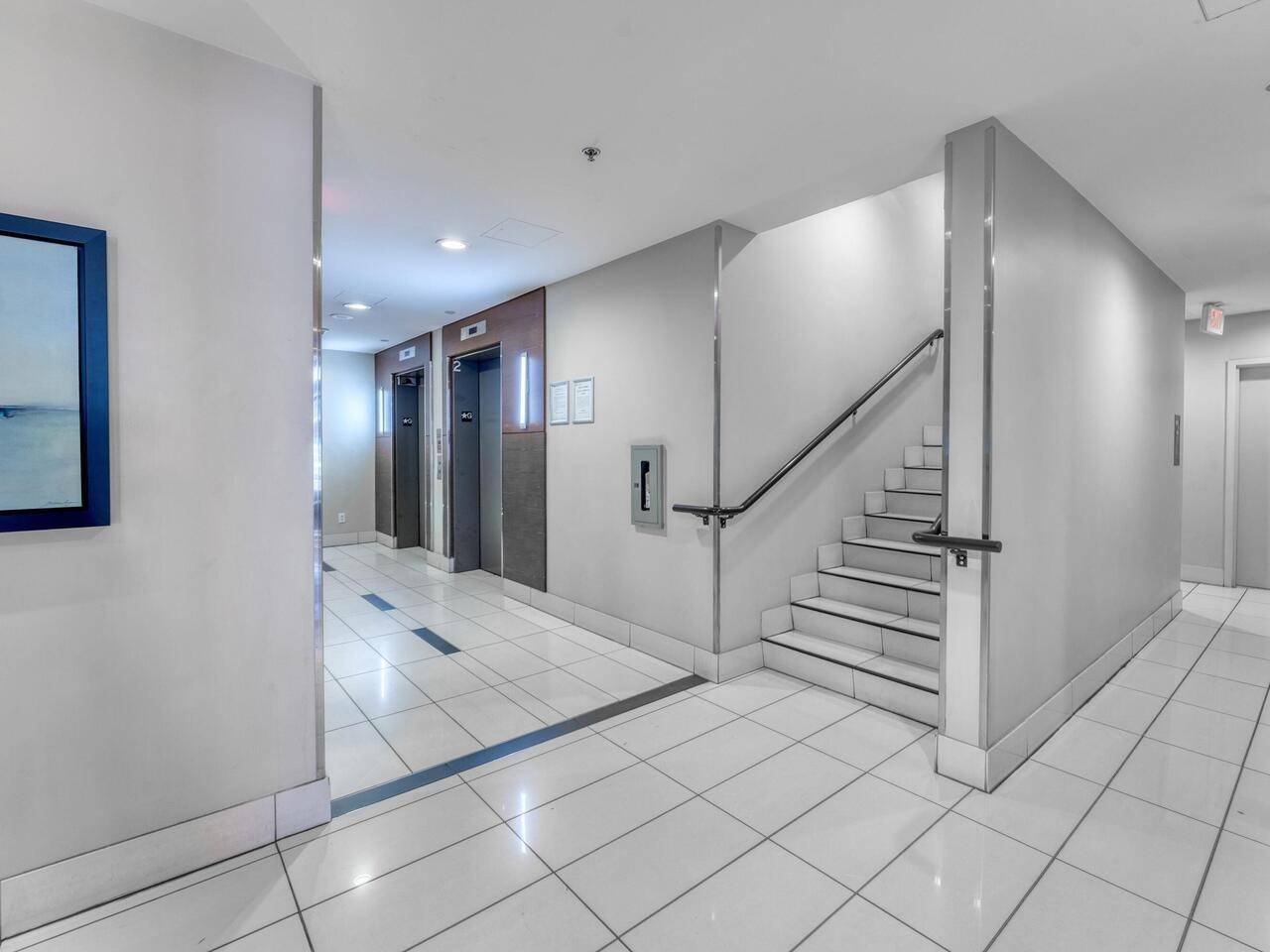 Burnaby, BC V5C 0A3,4118 Dawson ST #405