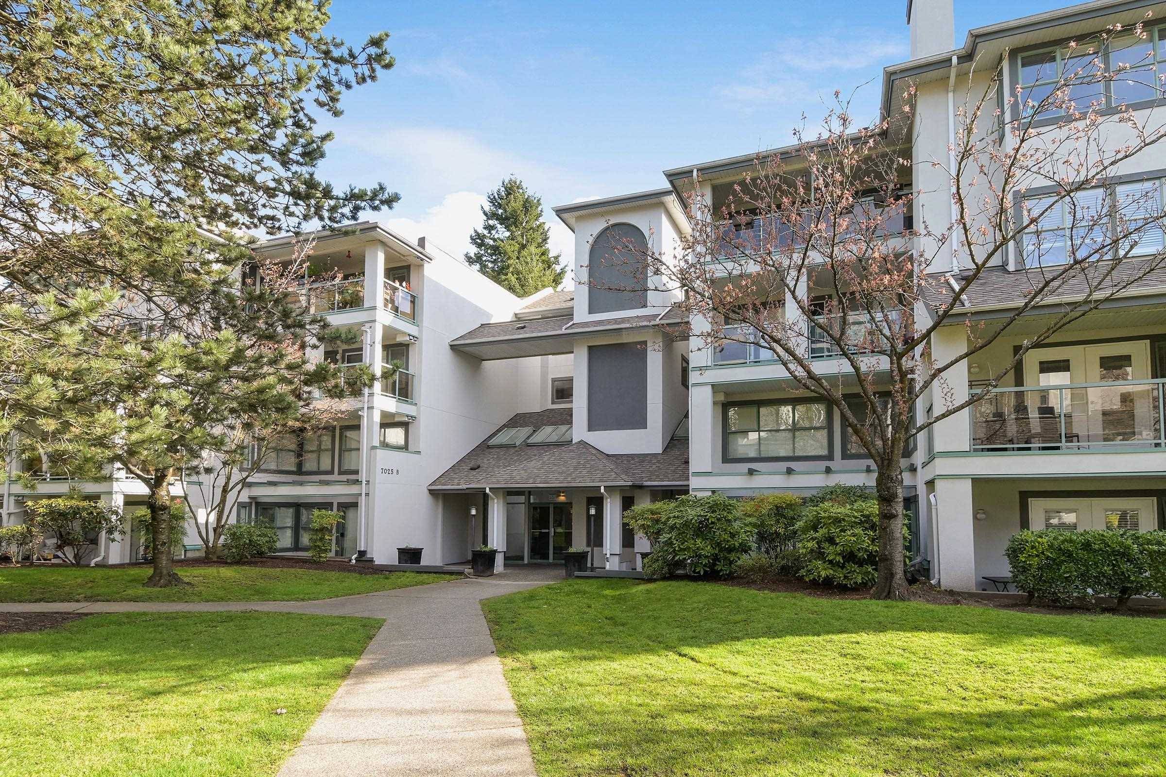 Burnaby, BC V3N 4Y1,7025 Stride AVE #202B