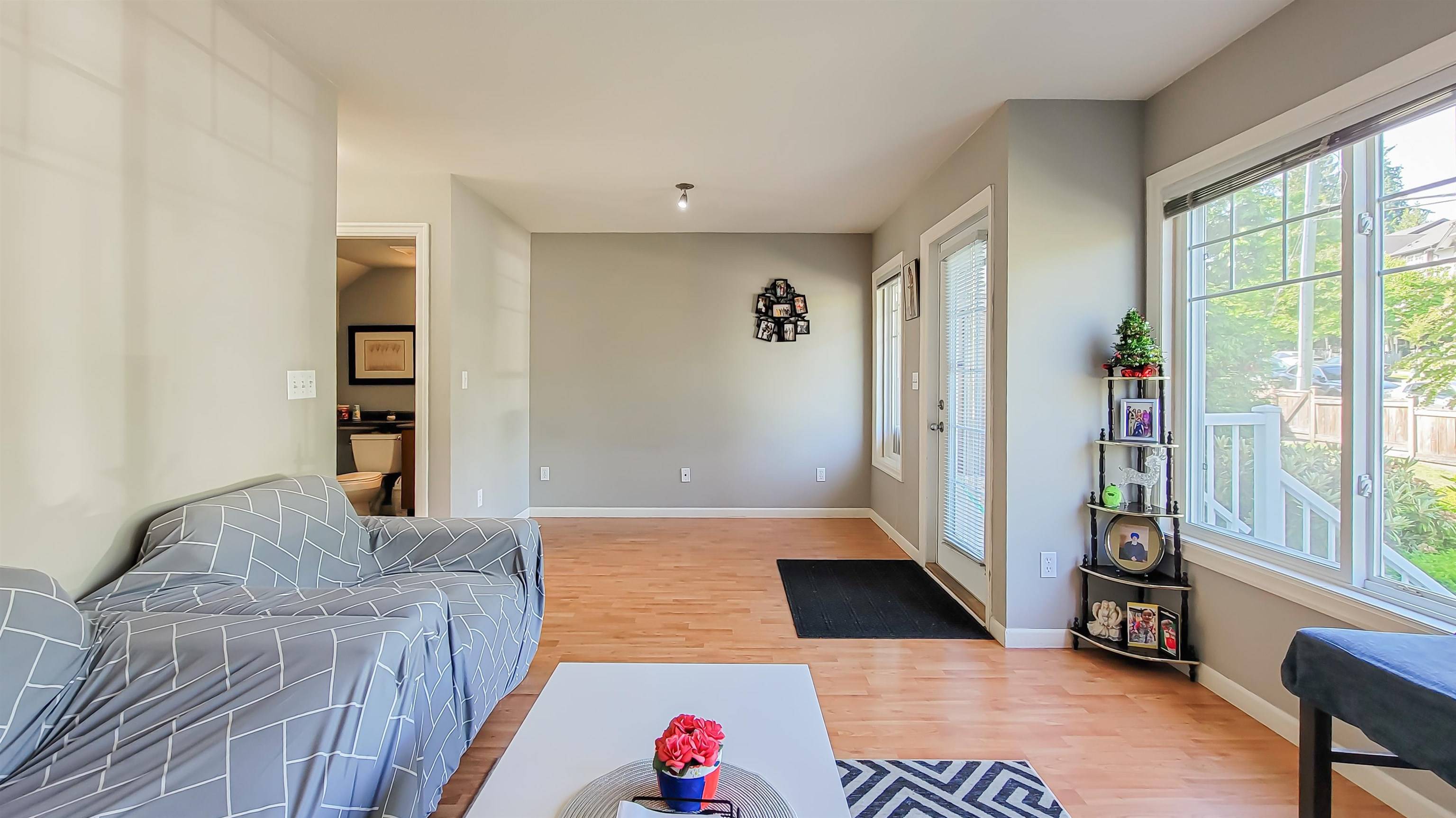 Surrey, BC V3X 3V6,6110 138 ST #7