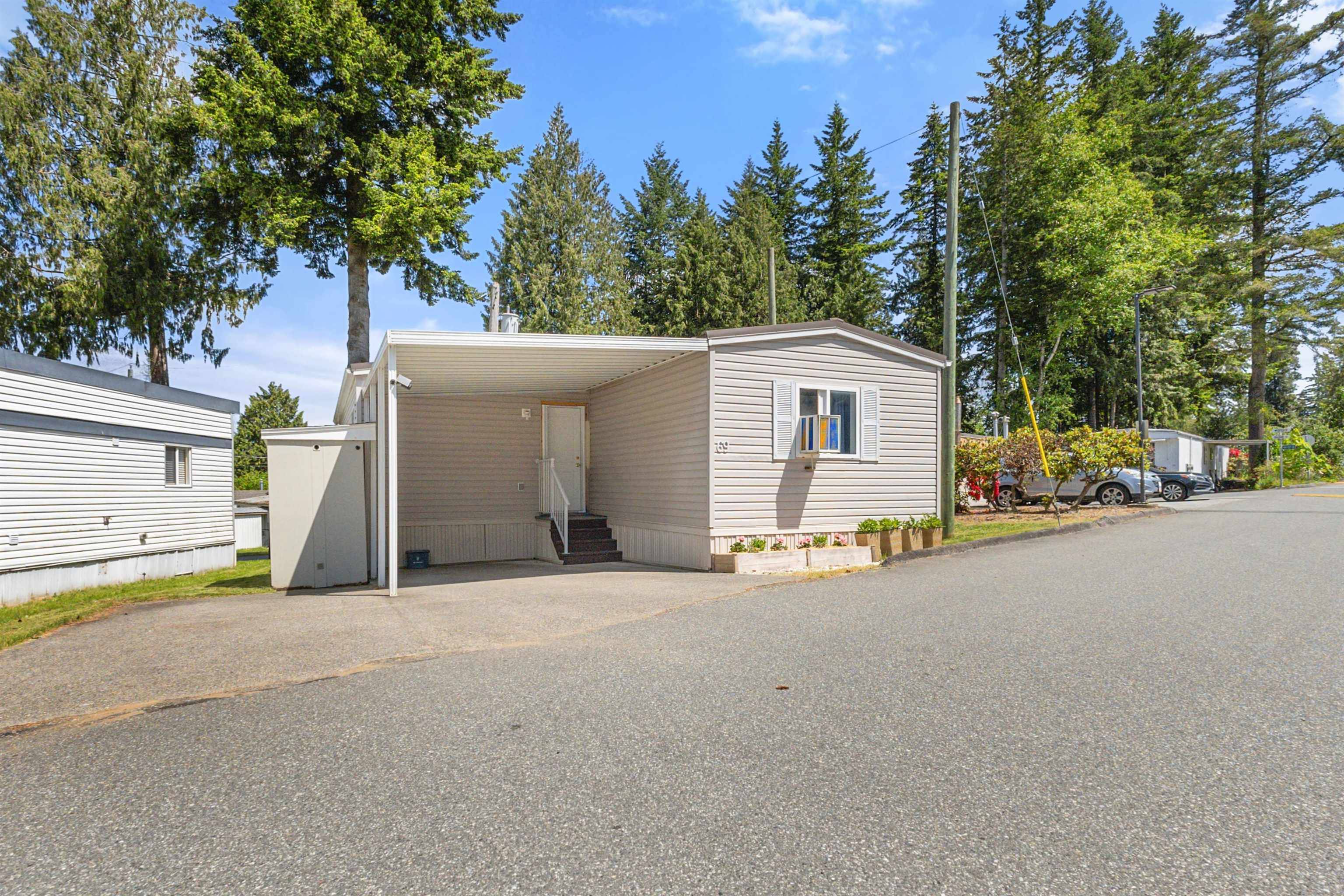 Langley, BC V2Z 1N2,24330 Fraser HWY #69