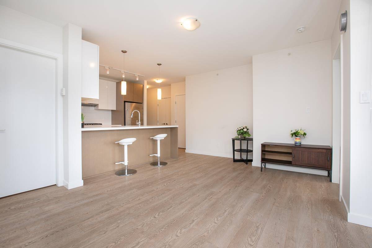 Coquitlam, BC V3B 0L9,3080 Lincoln AVE #1208