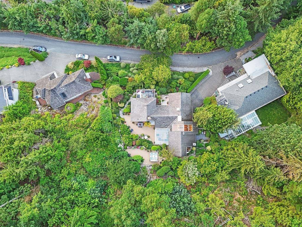 West Vancouver, BC V7W 3C9,5480 Keith RD