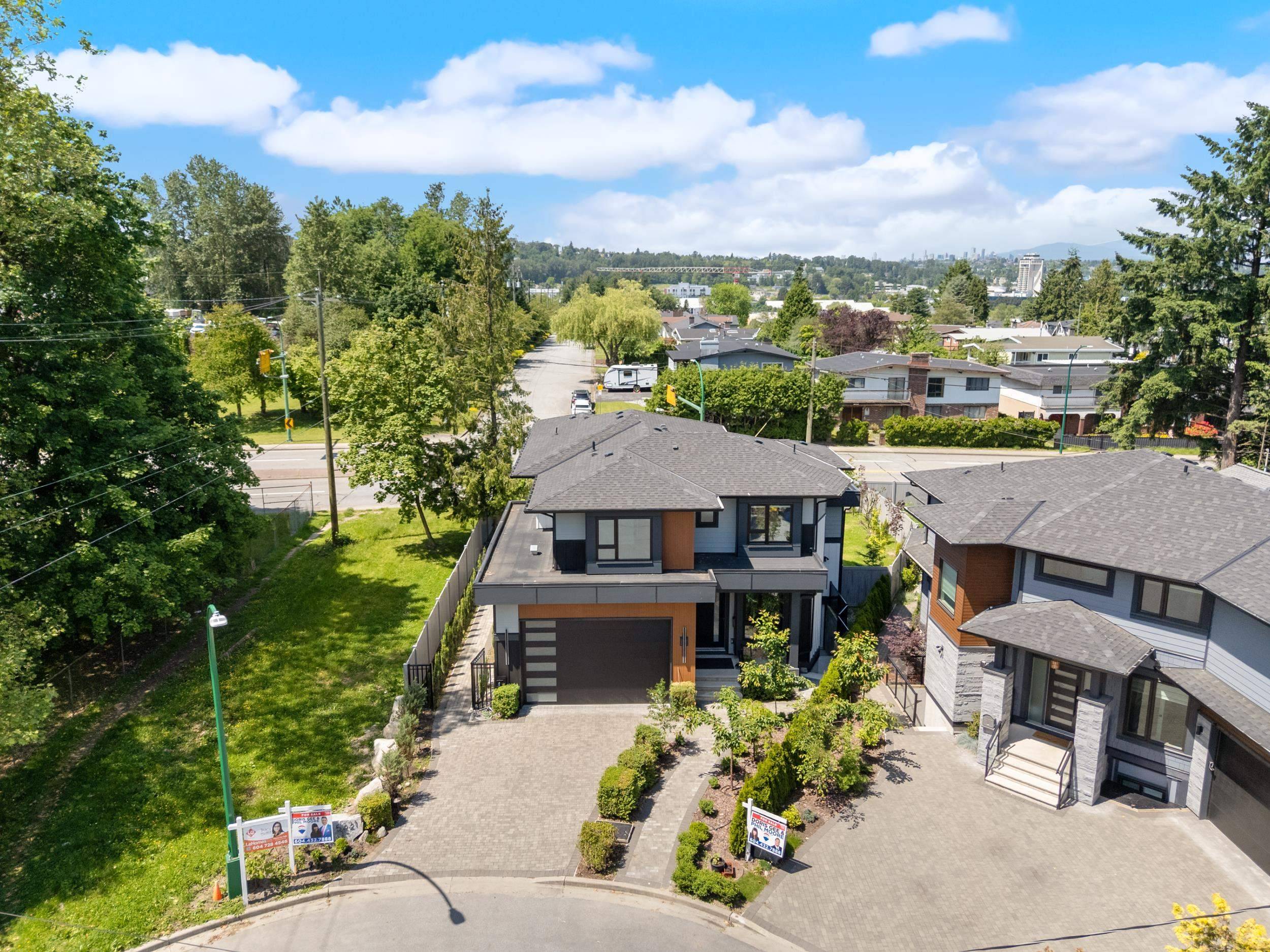 Burnaby, BC V5G 1S5,5221 Woodsworth ST