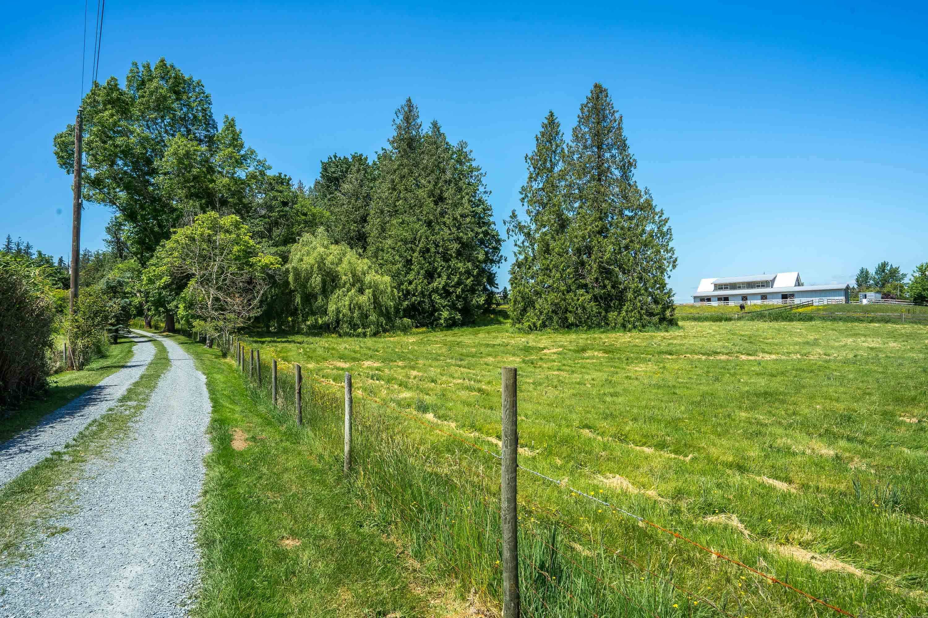 Langley, BC V2Z 2V6,333 224 ST