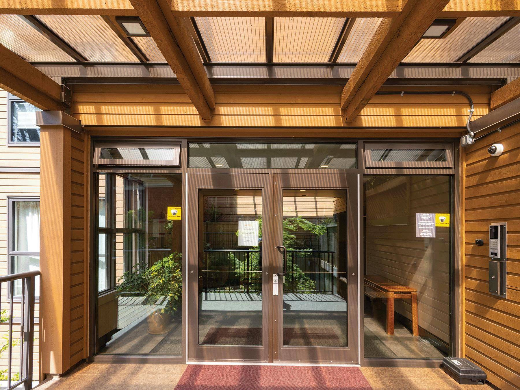 Vancouver, BC V6G 2Z3,1435 Nelson ST #302