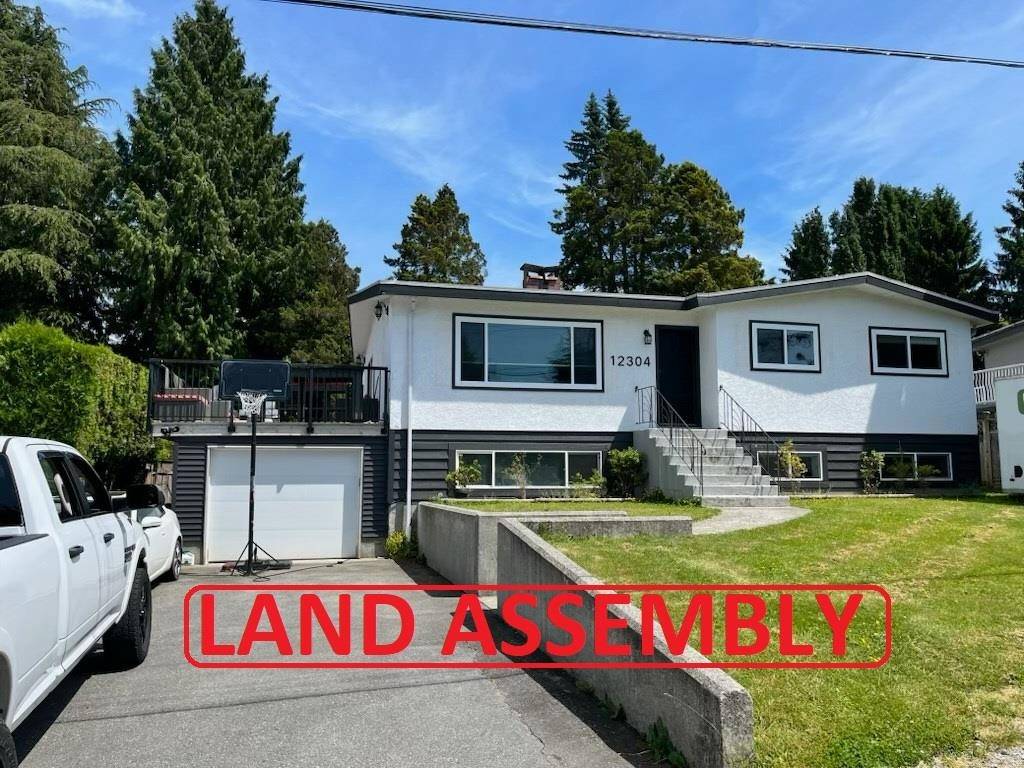 Maple Ridge, BC V2X 6L5,12304 Fulton ST