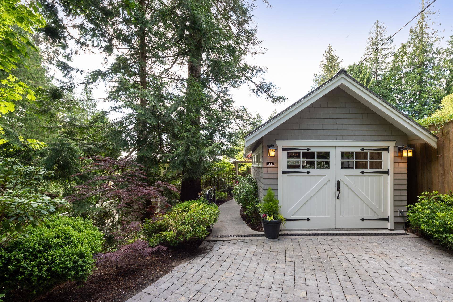 Bowen Island, BC V0N 1G1,1137 Miller RD