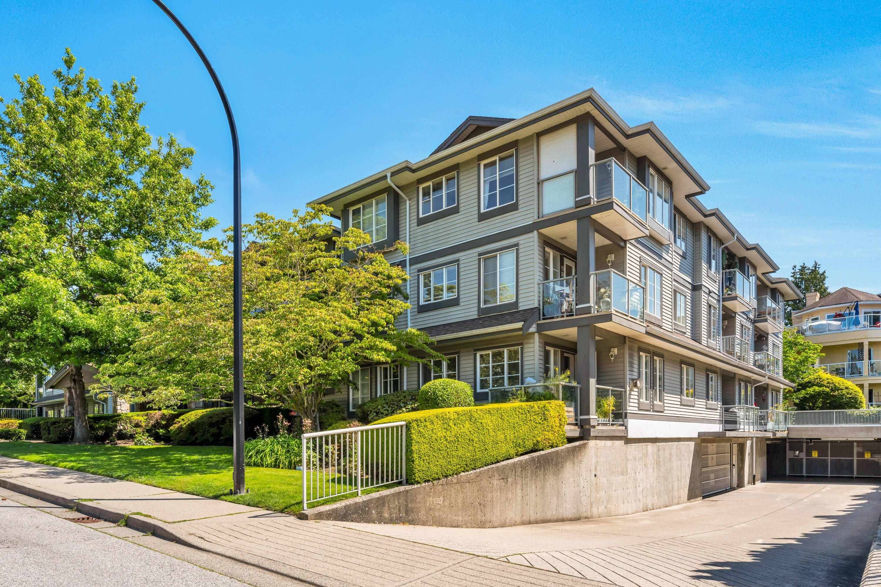 White Rock, BC V4B 4B9,1280 Merklin ST #207