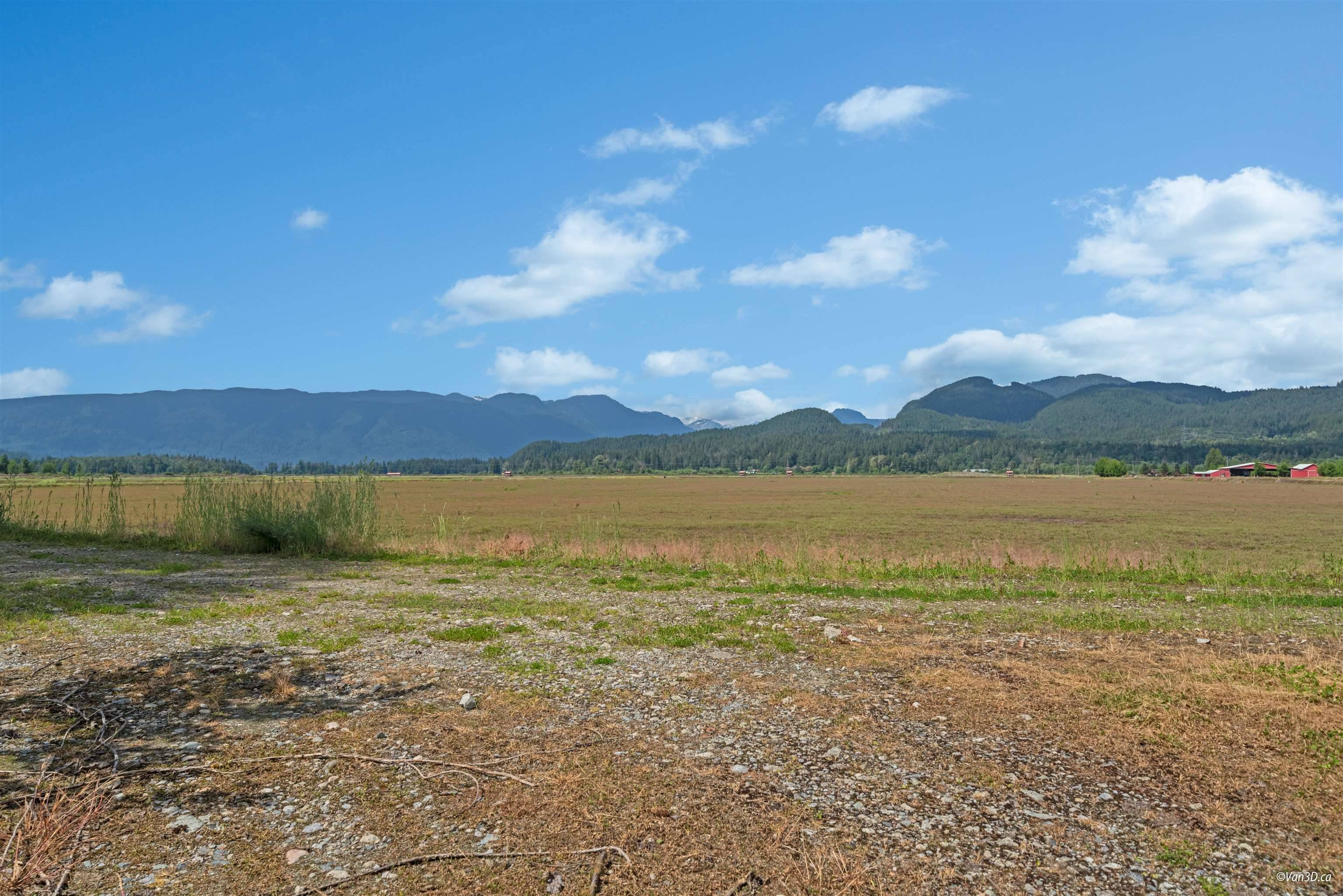 Maple Ridge, BC V4R 2P7,22288 136 AVE