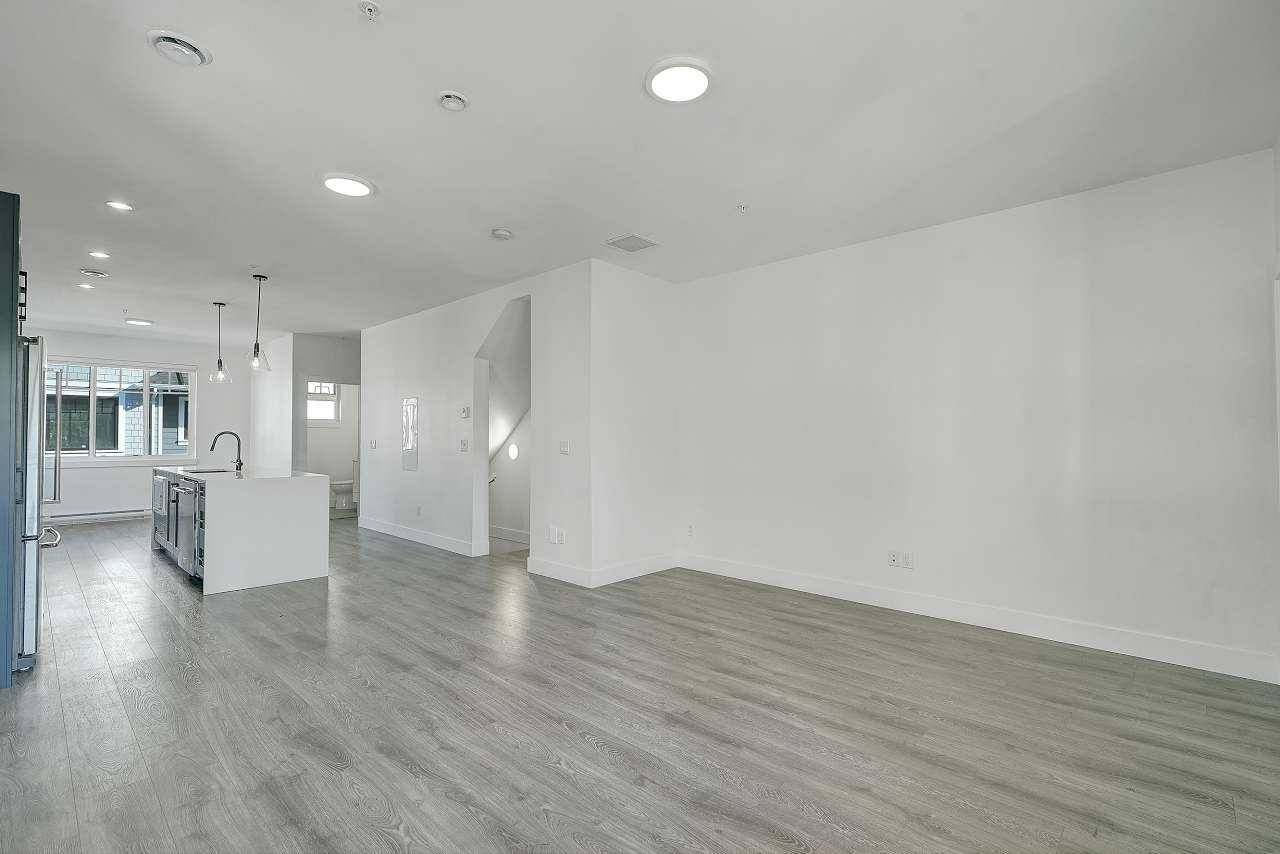 New Westminster, BC V3M 0M7,769 Ota AVE #9