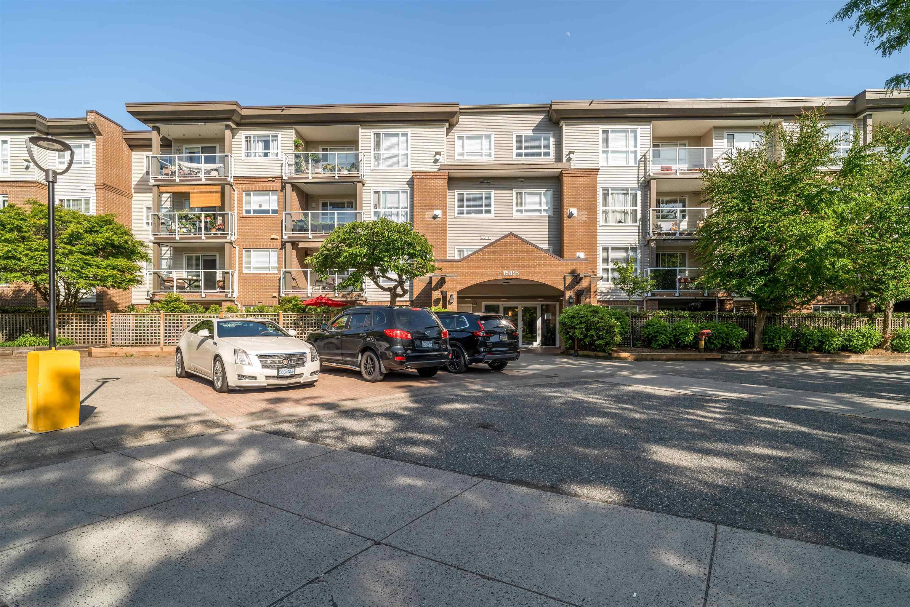 Surrey, BC V3S 2N8,15895 84 AVE #111