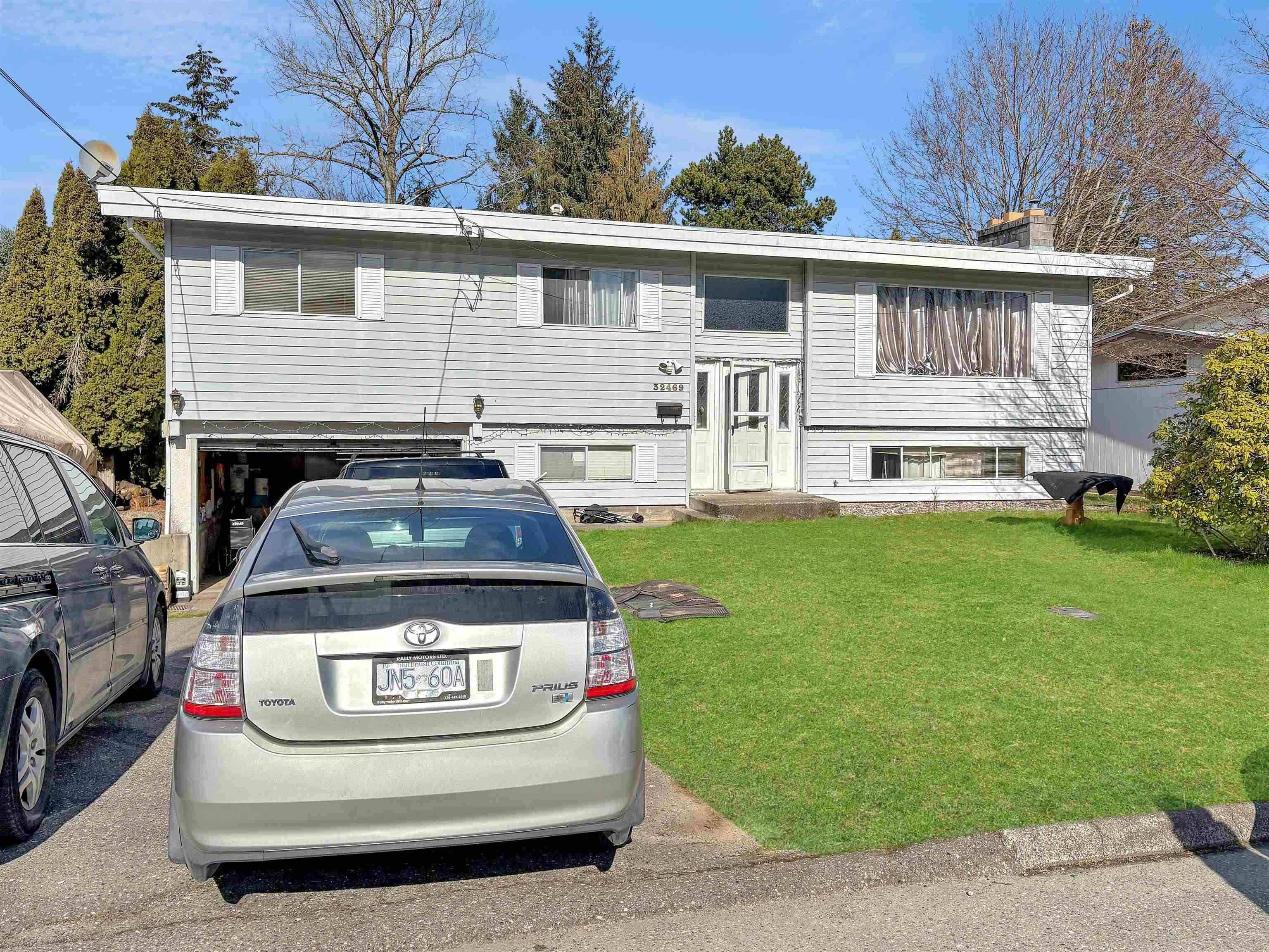 Abbotsford, BC V2T 1B4,32469 Emerald AVE