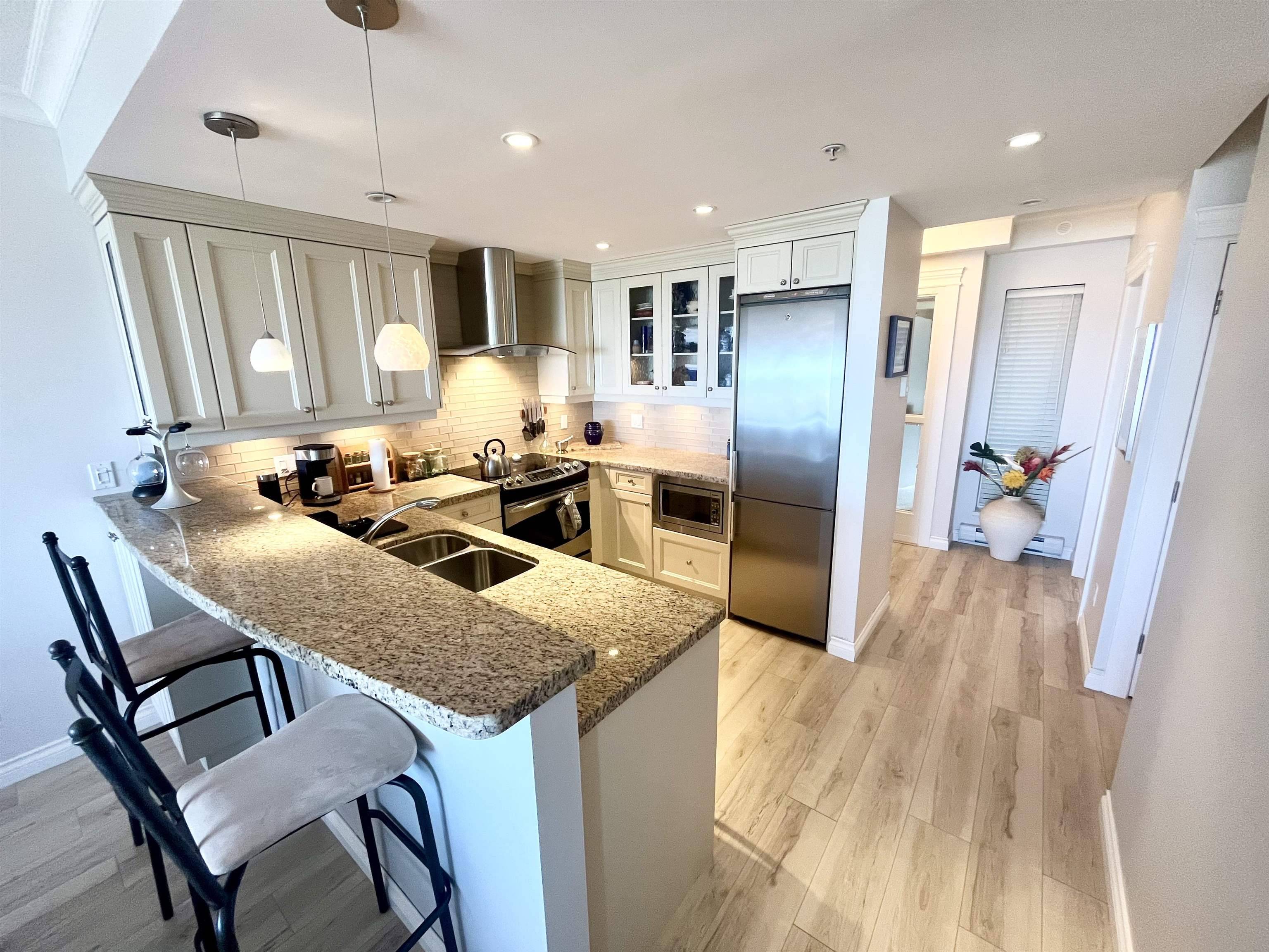 Tsawwassen, BC V4M 4G3,1120 Tsatsu Shores DR #207