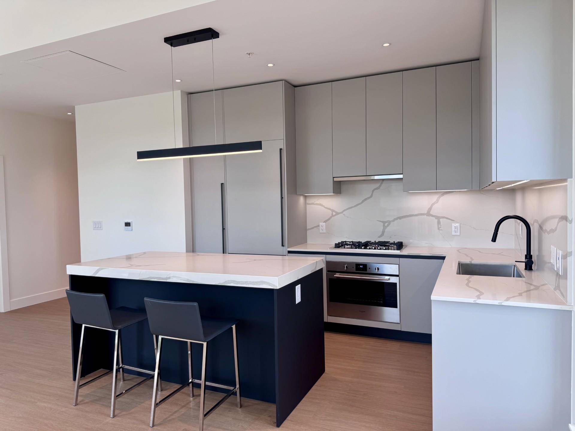 Vancouver, BC V5N 0J5,2235 E Broadway #602