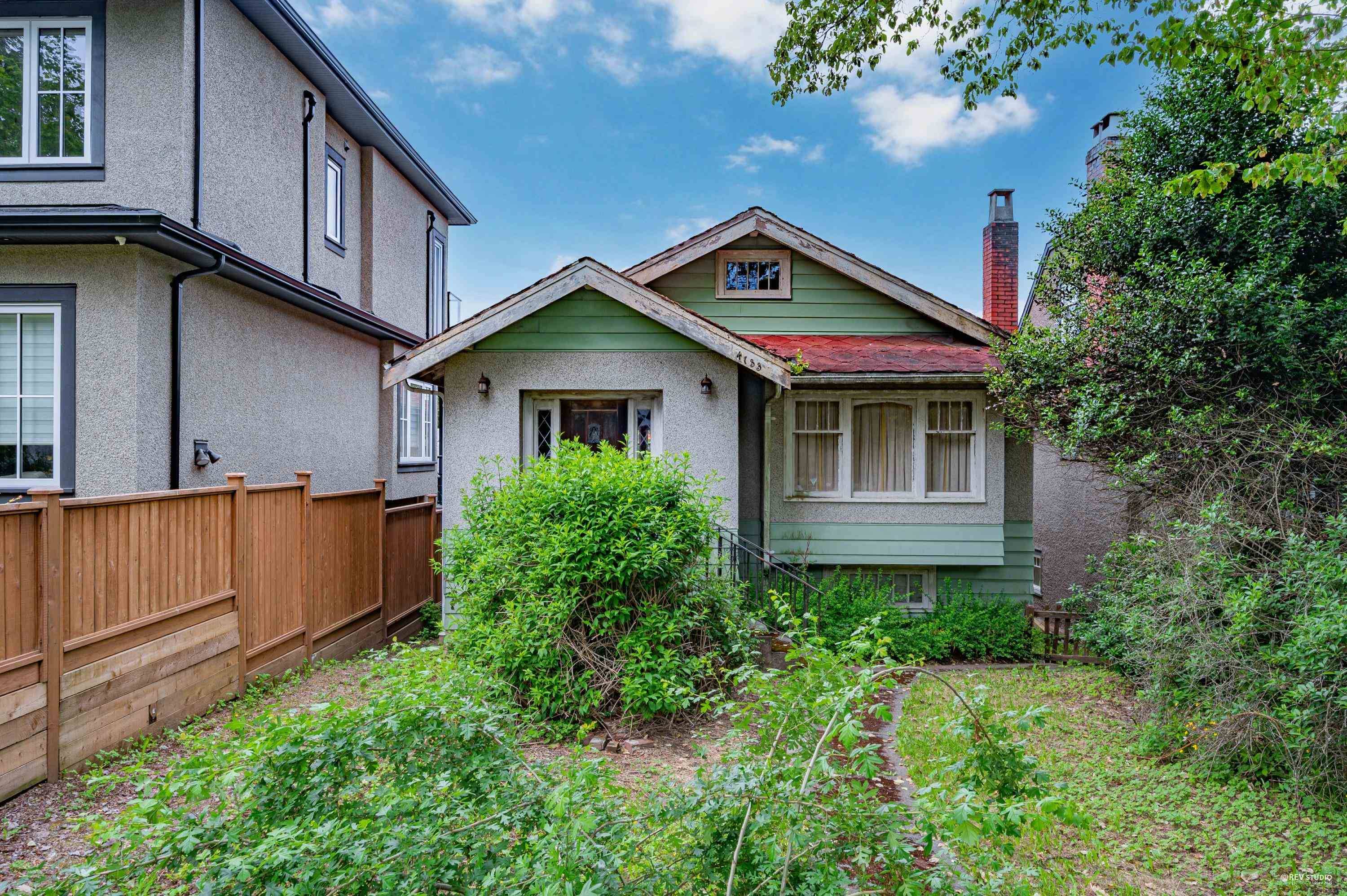 Vancouver, BC V6R 2P5,4133 W 12th AVE