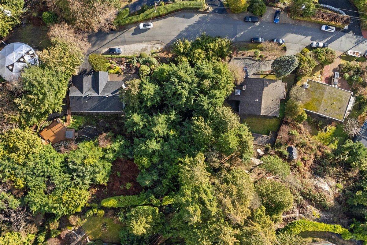 West Vancouver, BC V7S 1W6,478 Craigmohr DR