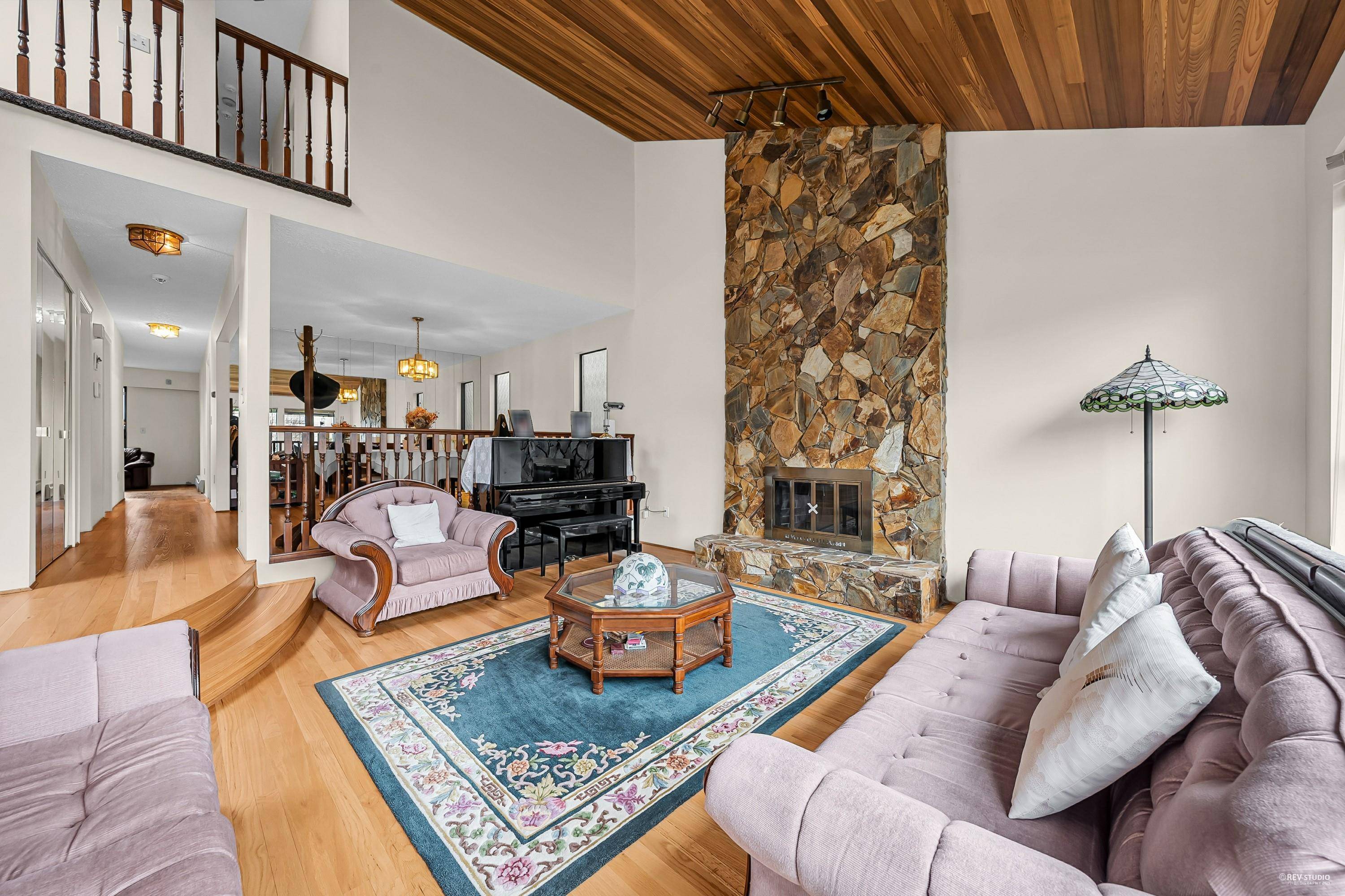 Vancouver, BC V6L 1M7,2843 W 22nd AVE