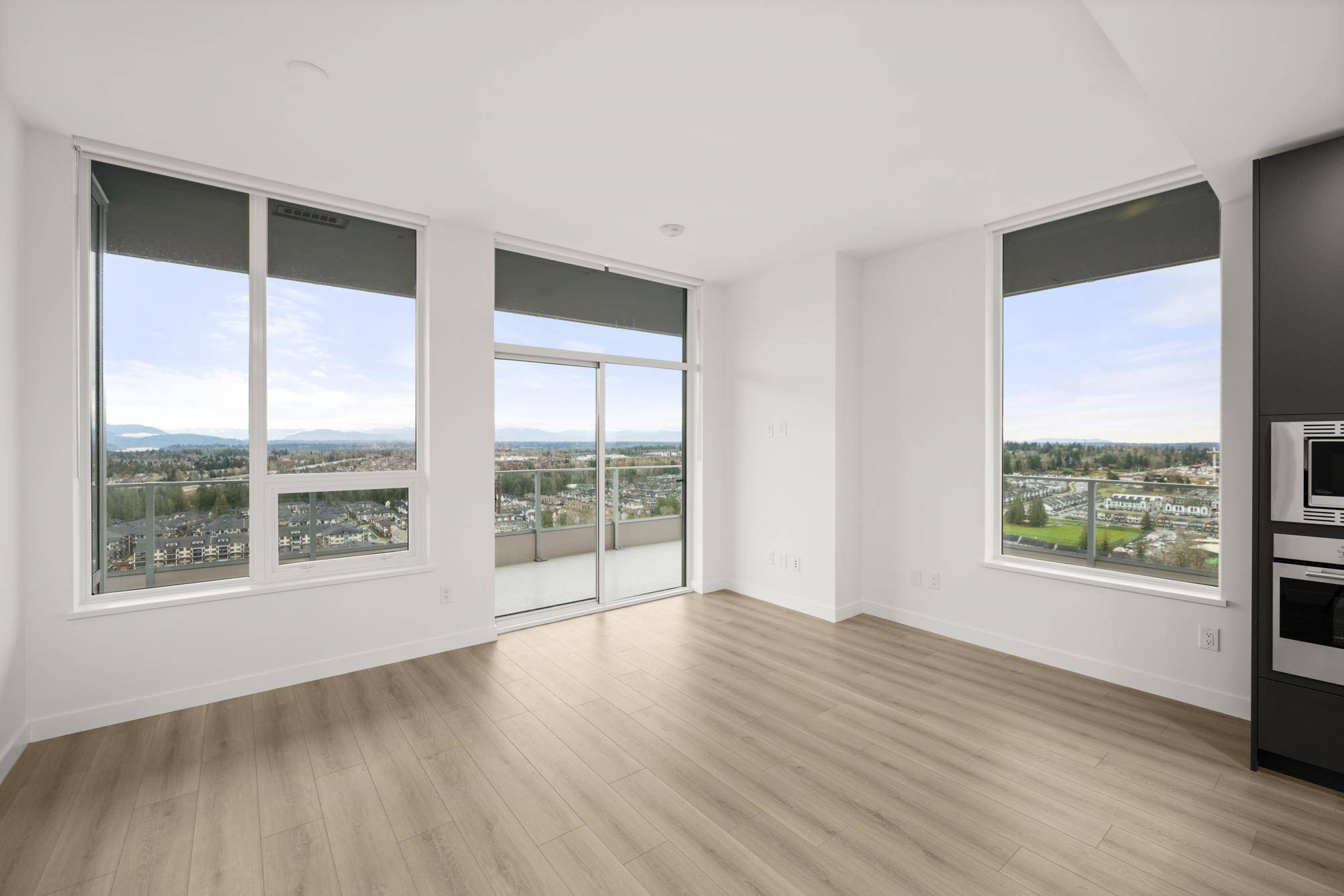 Langley, BC V2Y 3Y5,8551 201 ST #3302