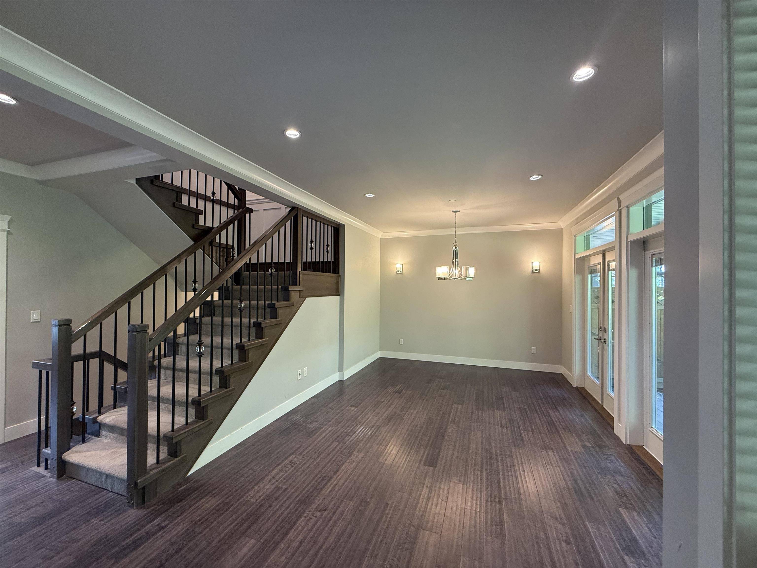 North Vancouver, BC V7M 1R3,651 W 14th ST #3