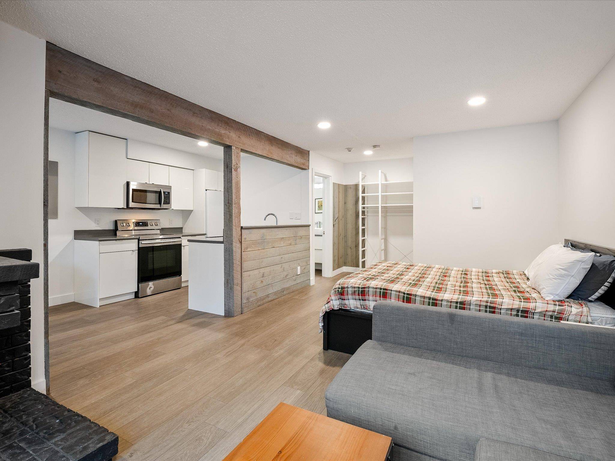 Whistler, BC V8E 0N4,2129 Lake Placid RD #104