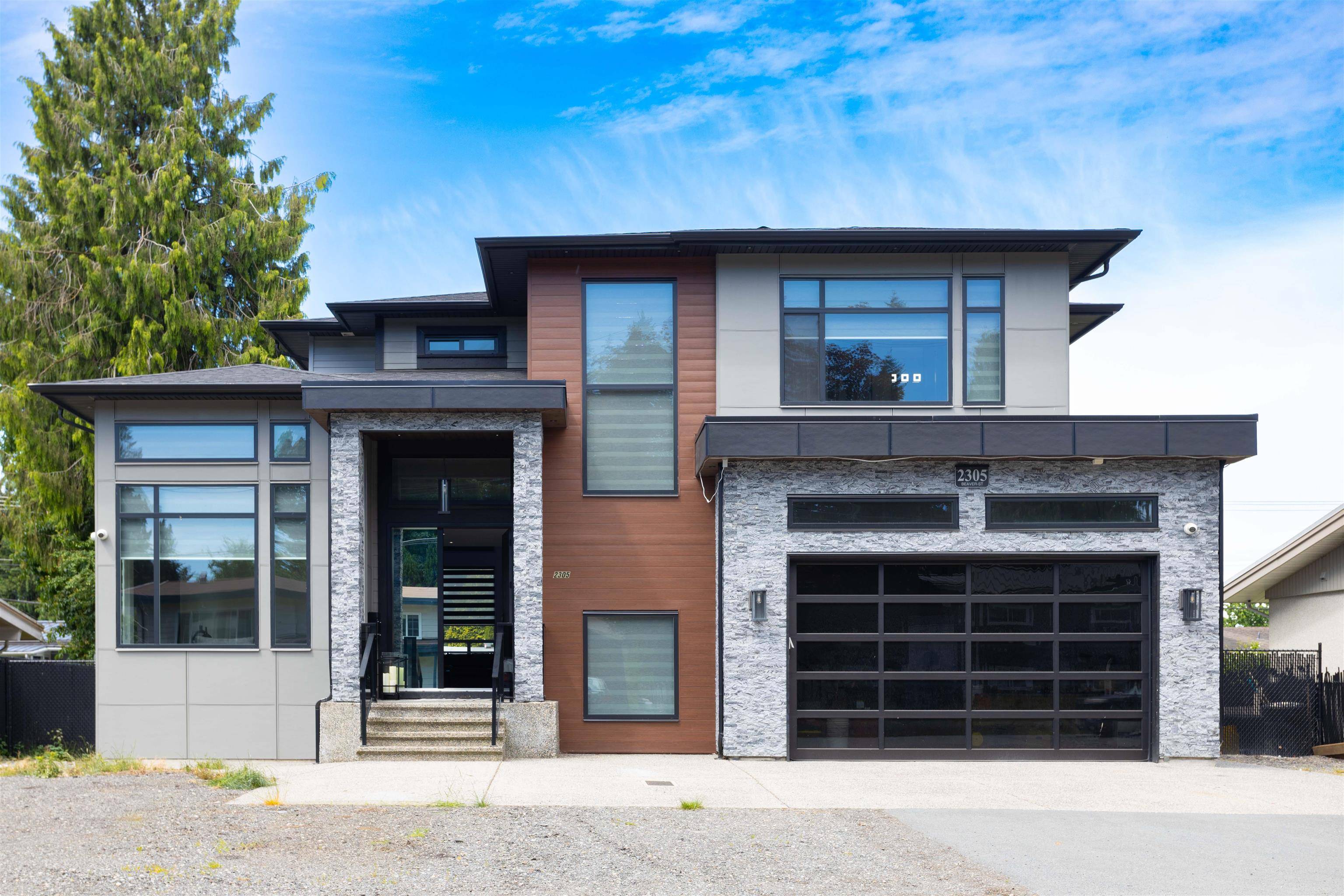 Abbotsford, BC V2T 3C9,2305 Beaver ST