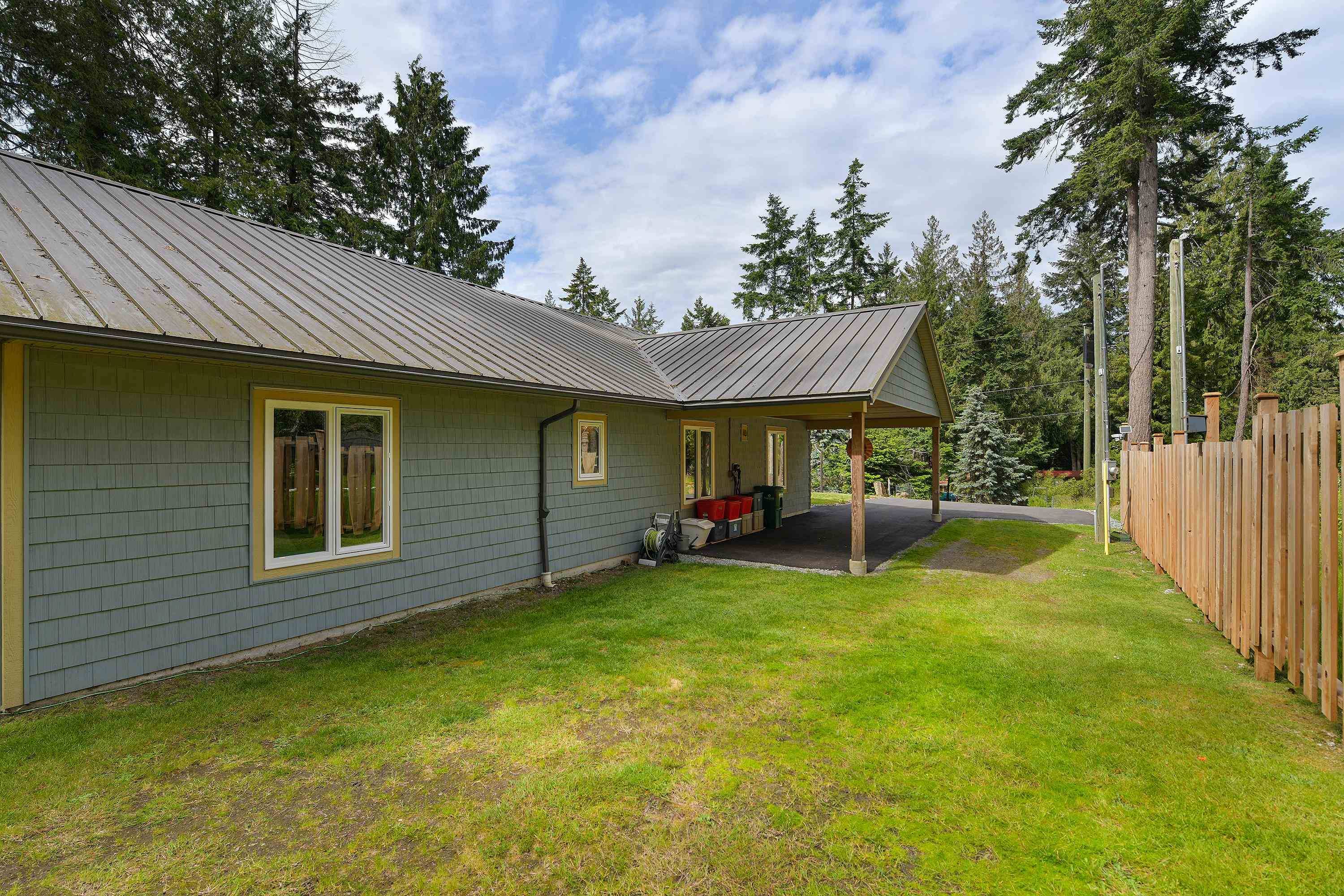 Mayne Island, BC V0N 2J1,520 Aya Reach RD